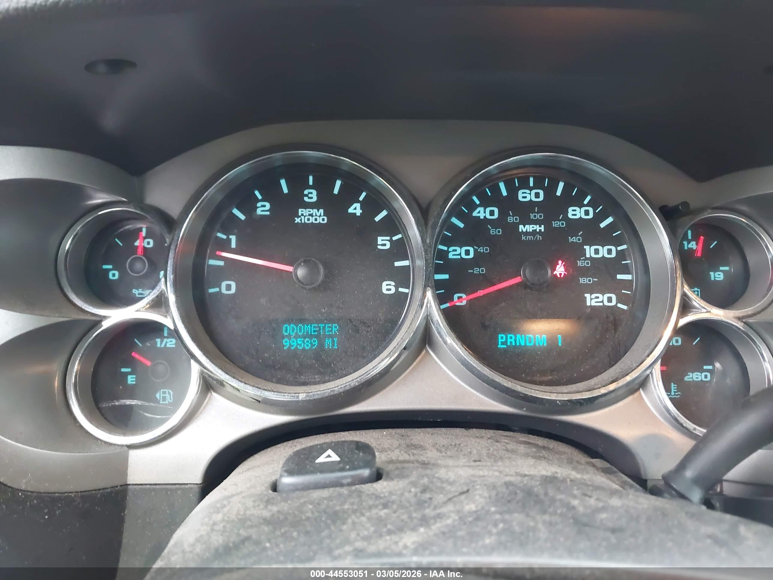 CHEVROLET SILVERADO image 7