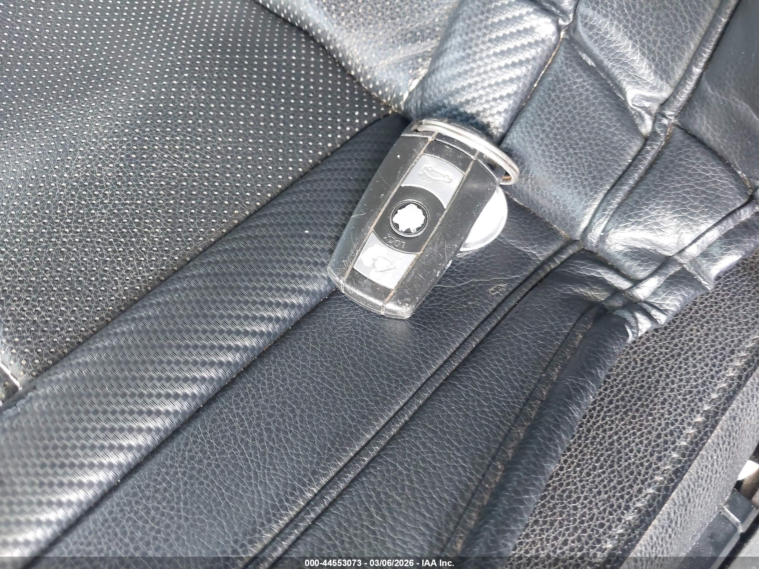 BMW 328I image 11