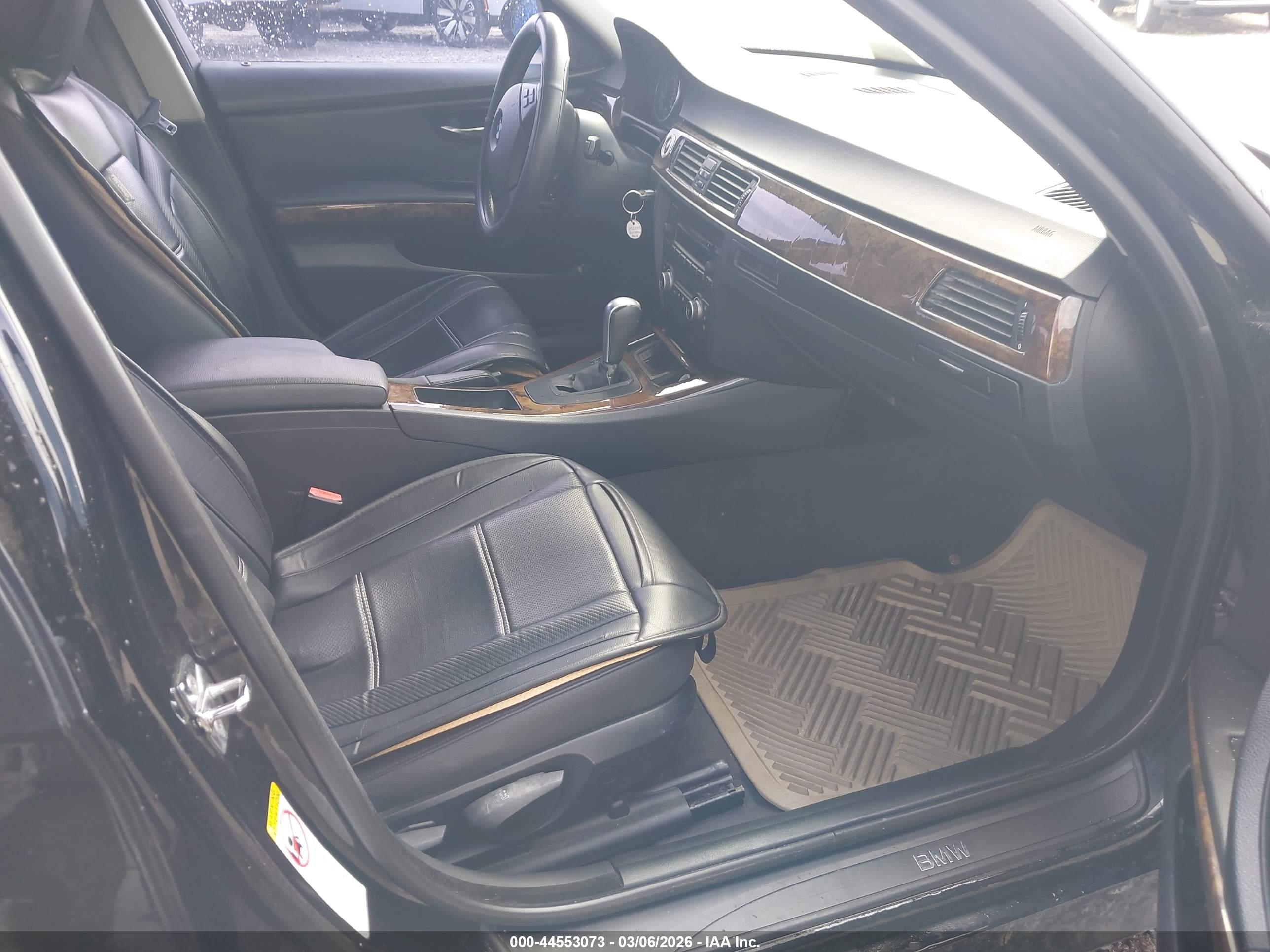 BMW 328I image 5