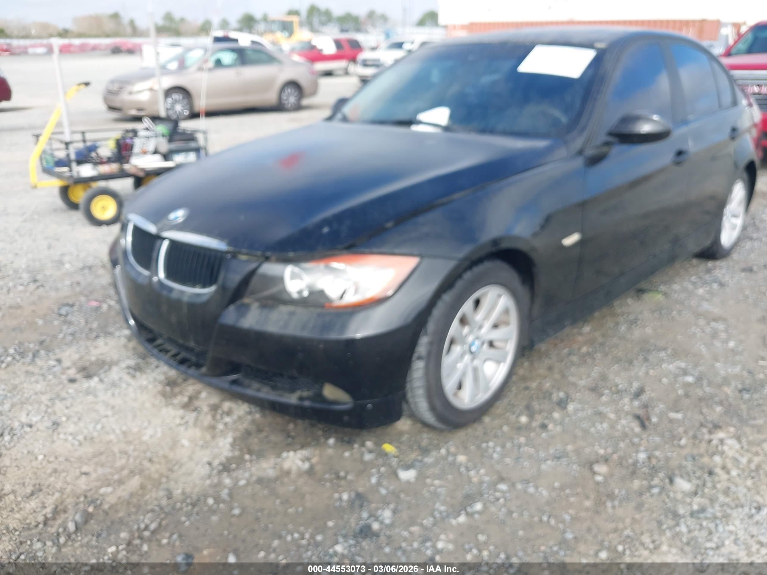 BMW 328I image 6