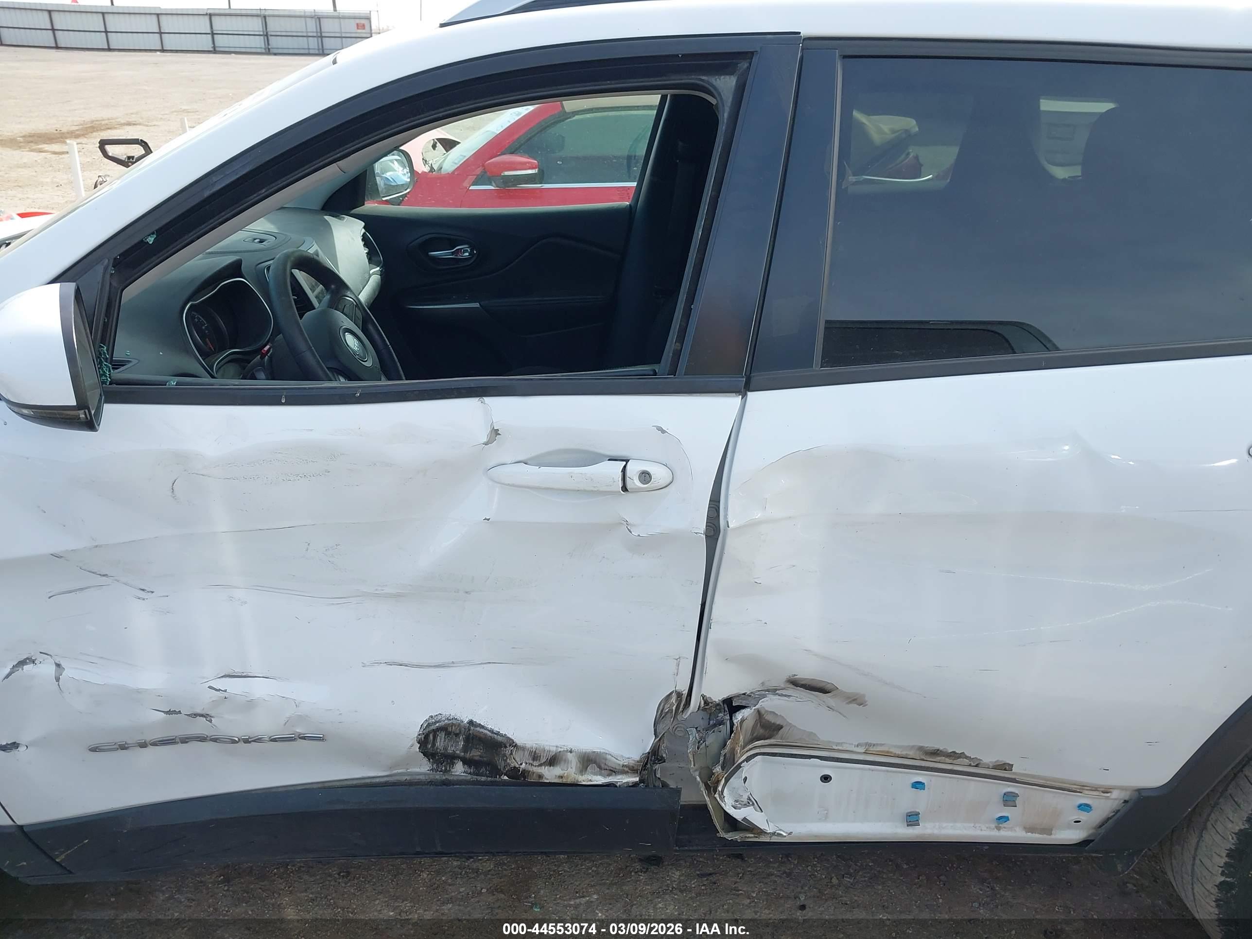 JEEP CHEROKEE image 6