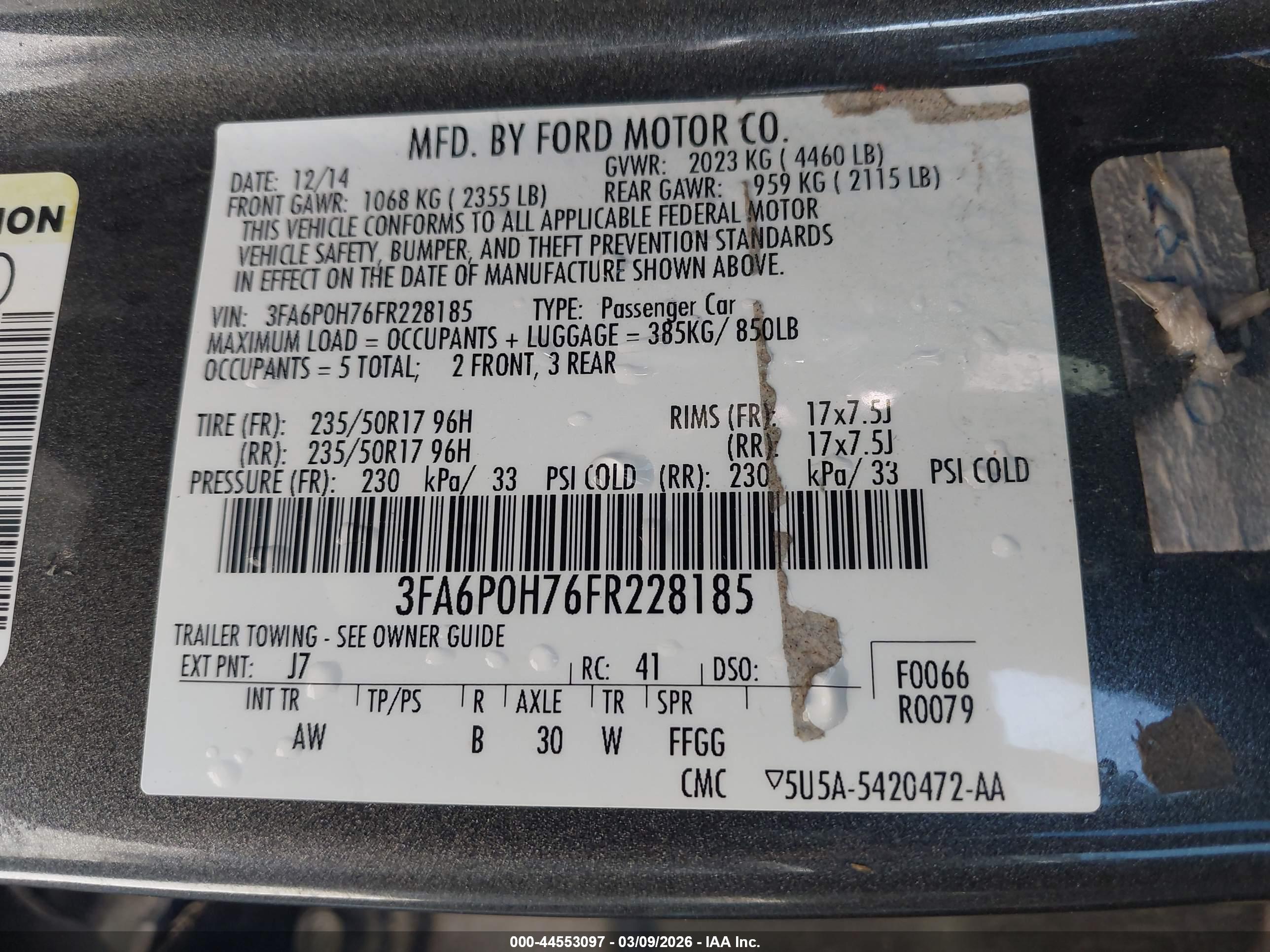 FORD FUSION image 9
