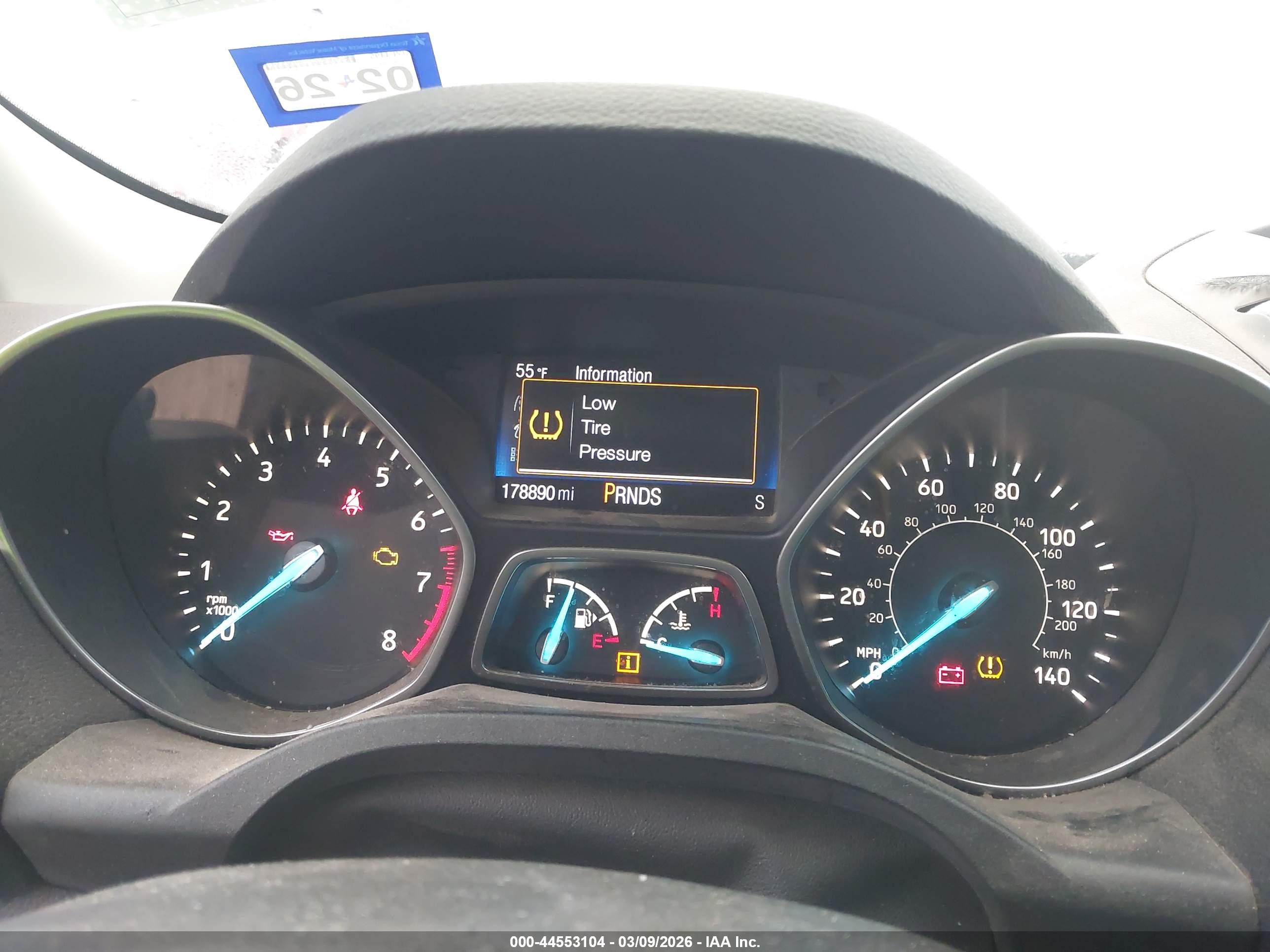FORD ESCAPE image 7
