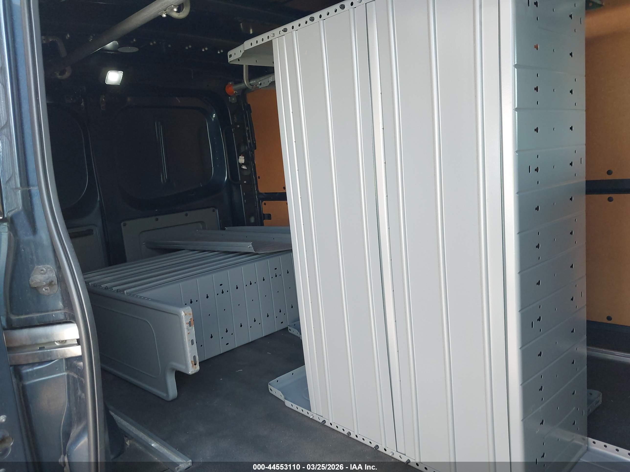 NISSAN NV image 8