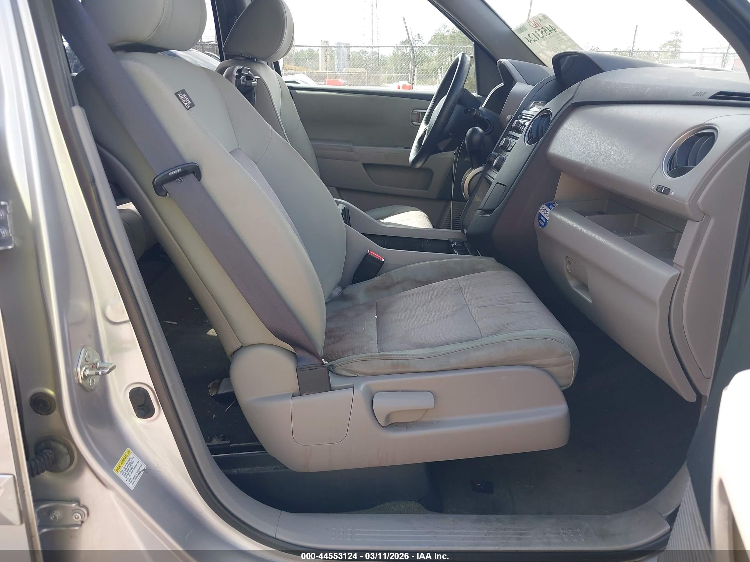 HONDA PILOT image 5