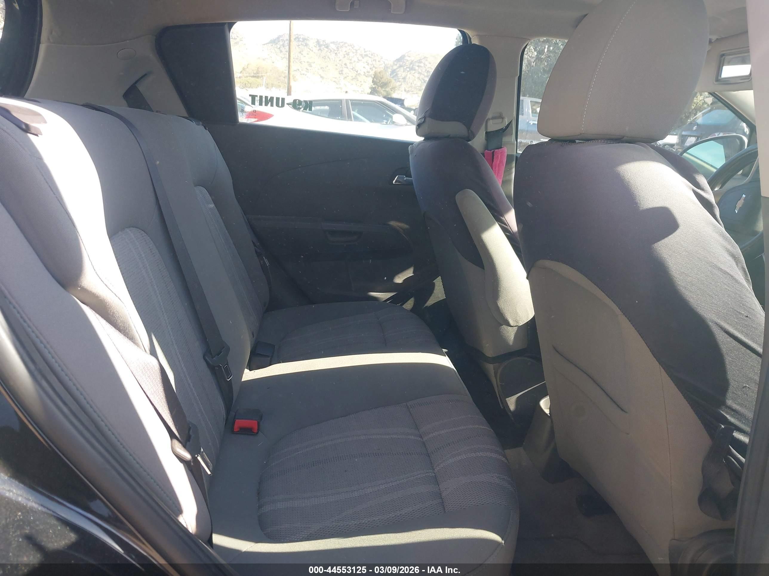 CHEVROLET SONIC image 8