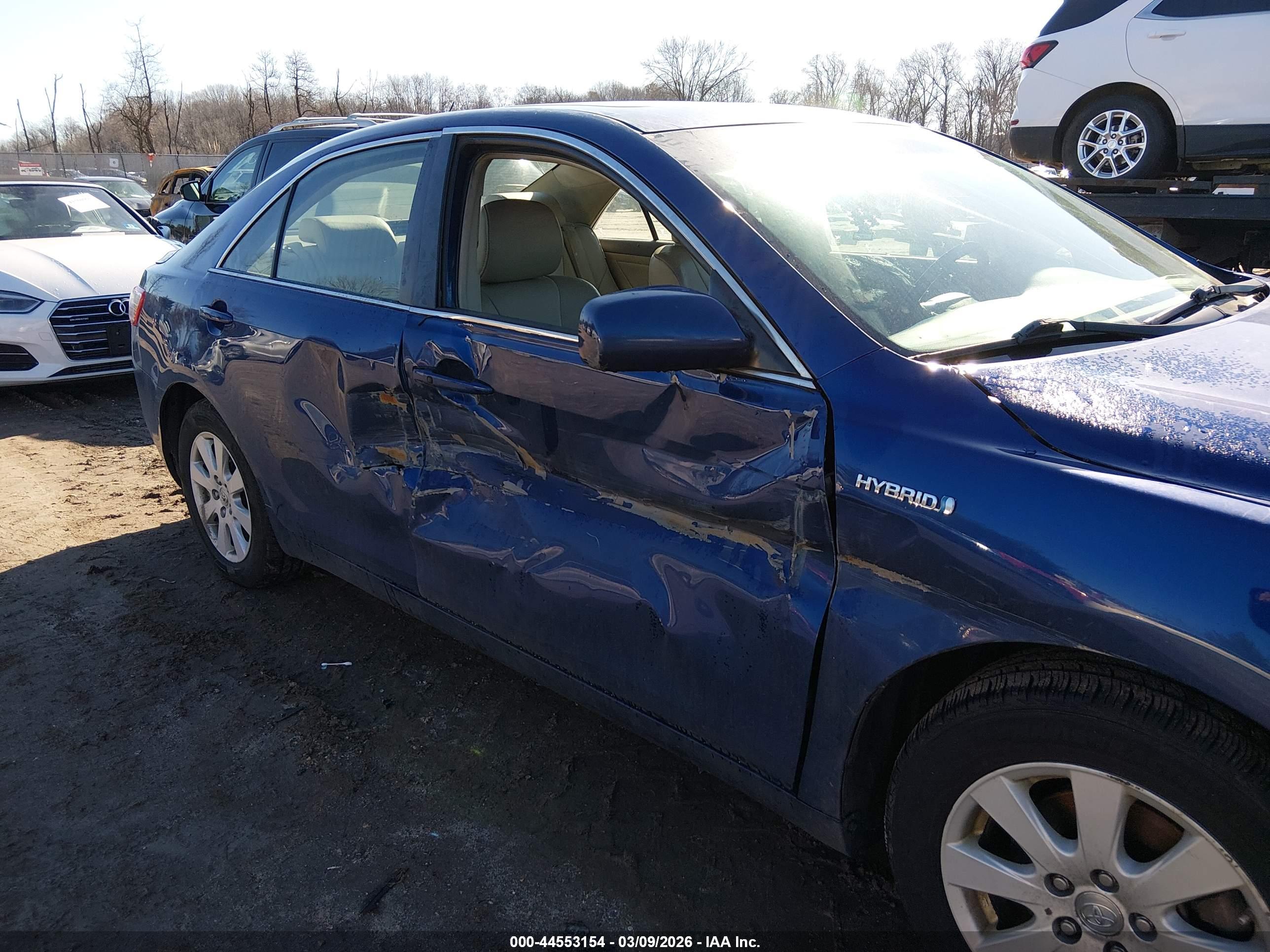 TOYOTA CAMRY image 6