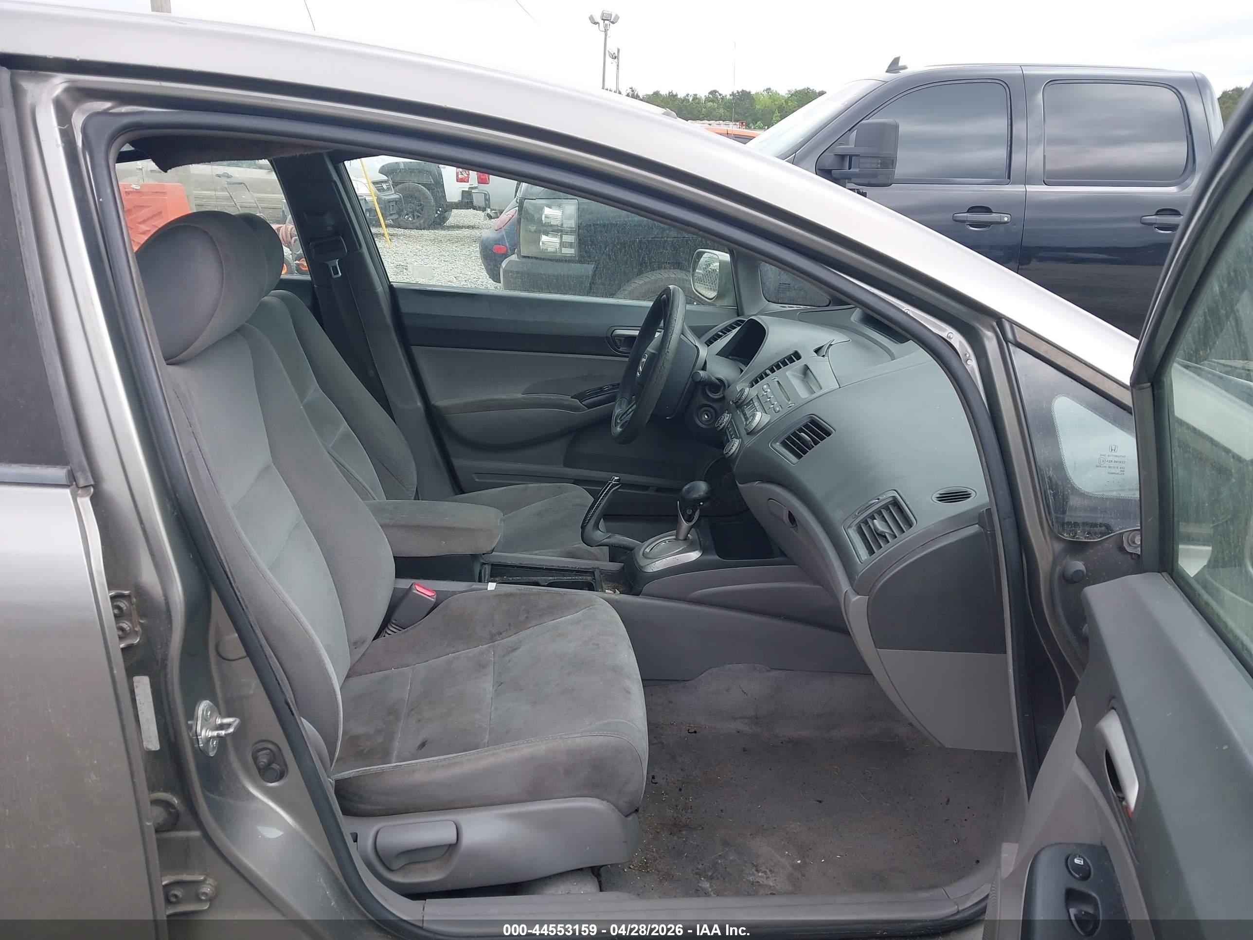 HONDA CIVIC image 5