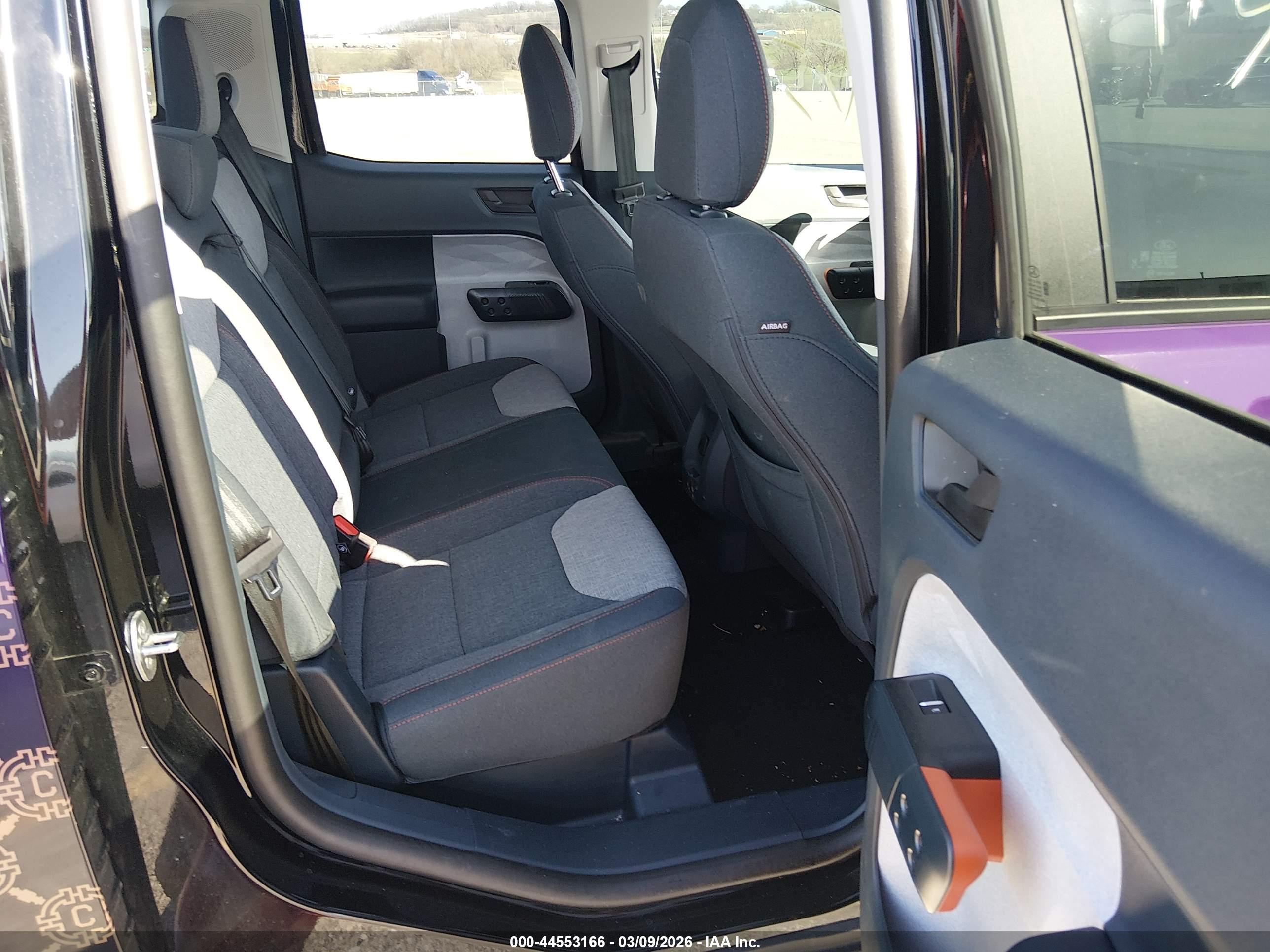 FORD MAVERICK image 8