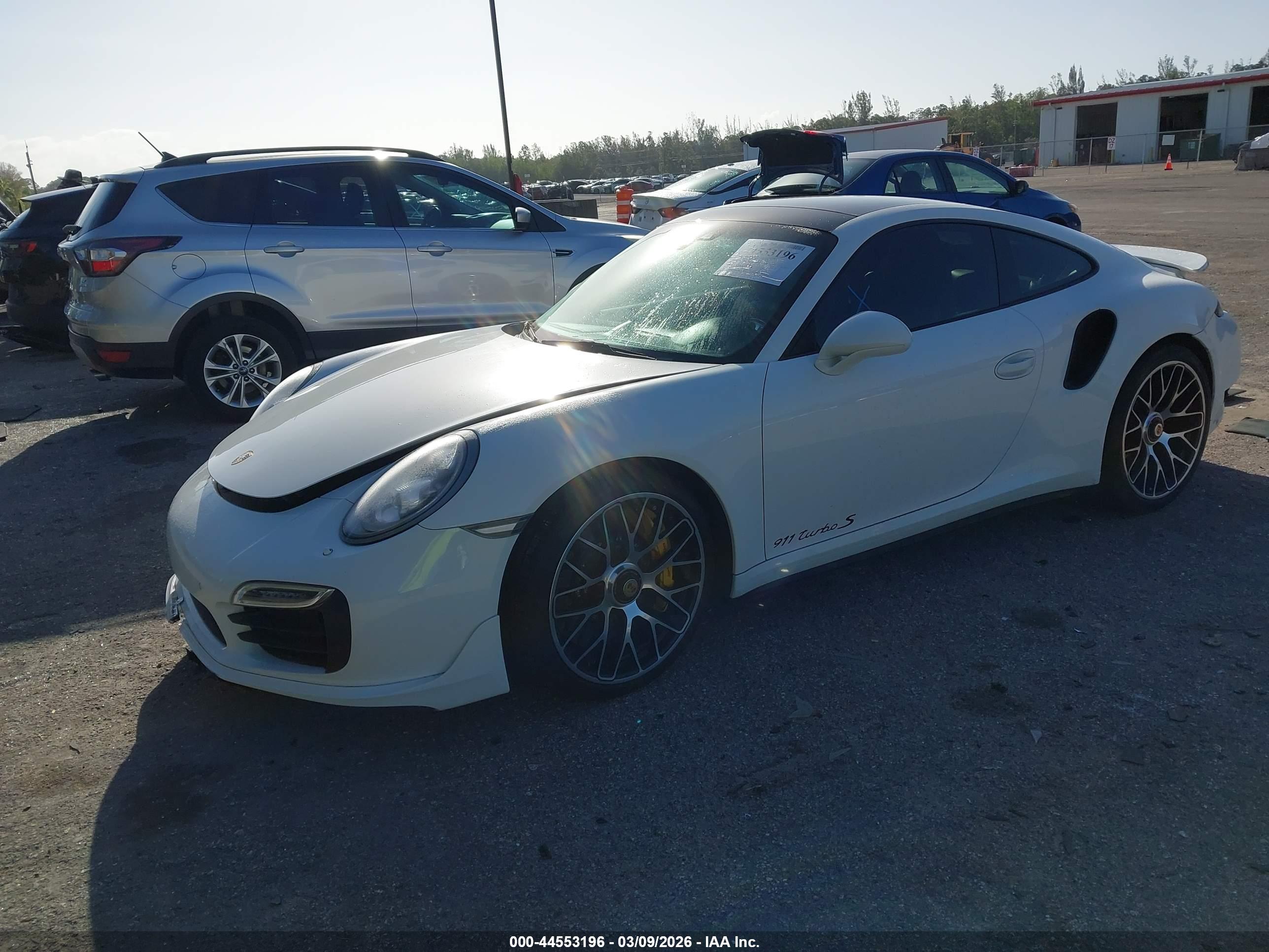 PORSCHE 911 image 2
