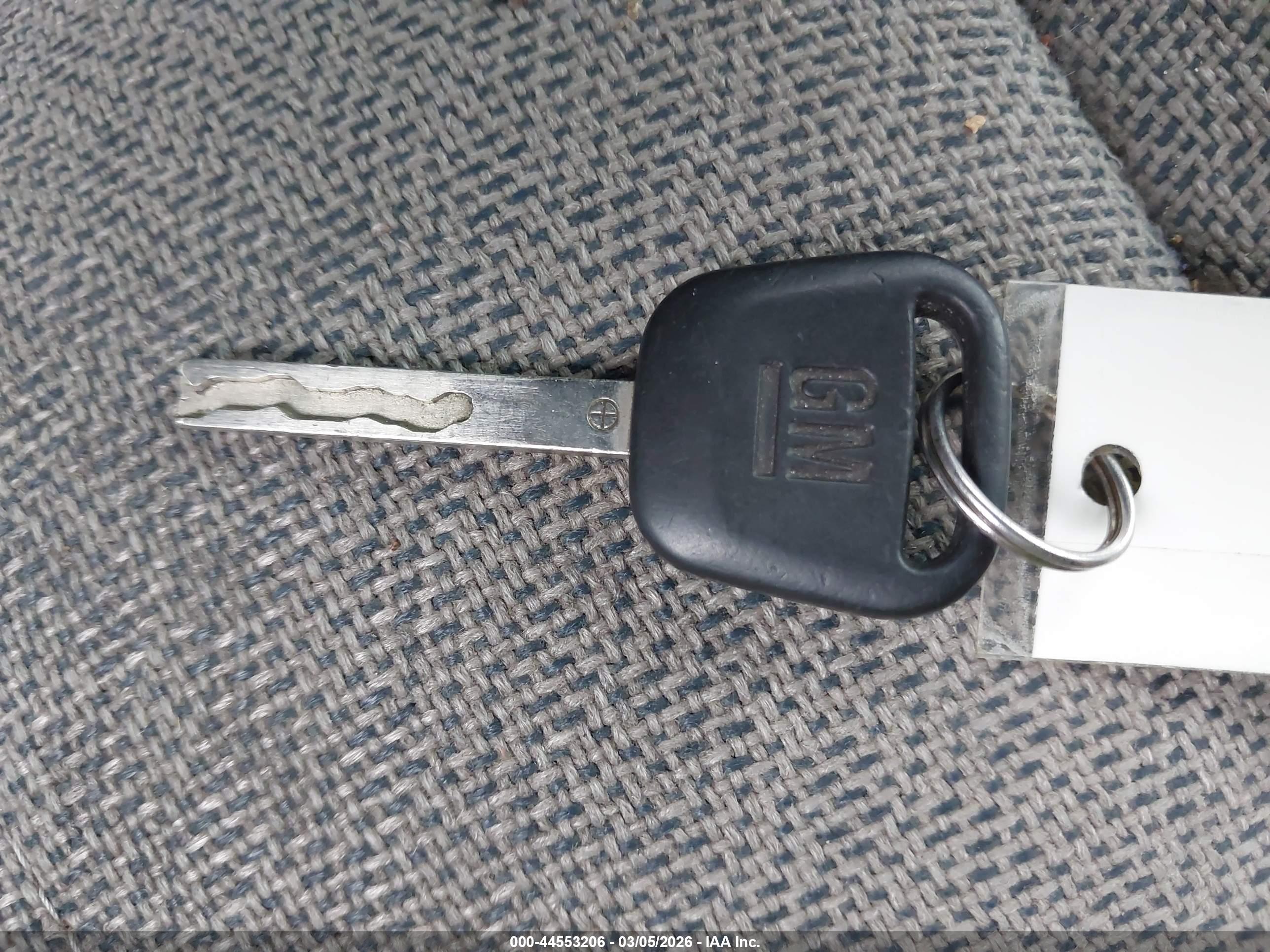 GMC SAVANA image 11