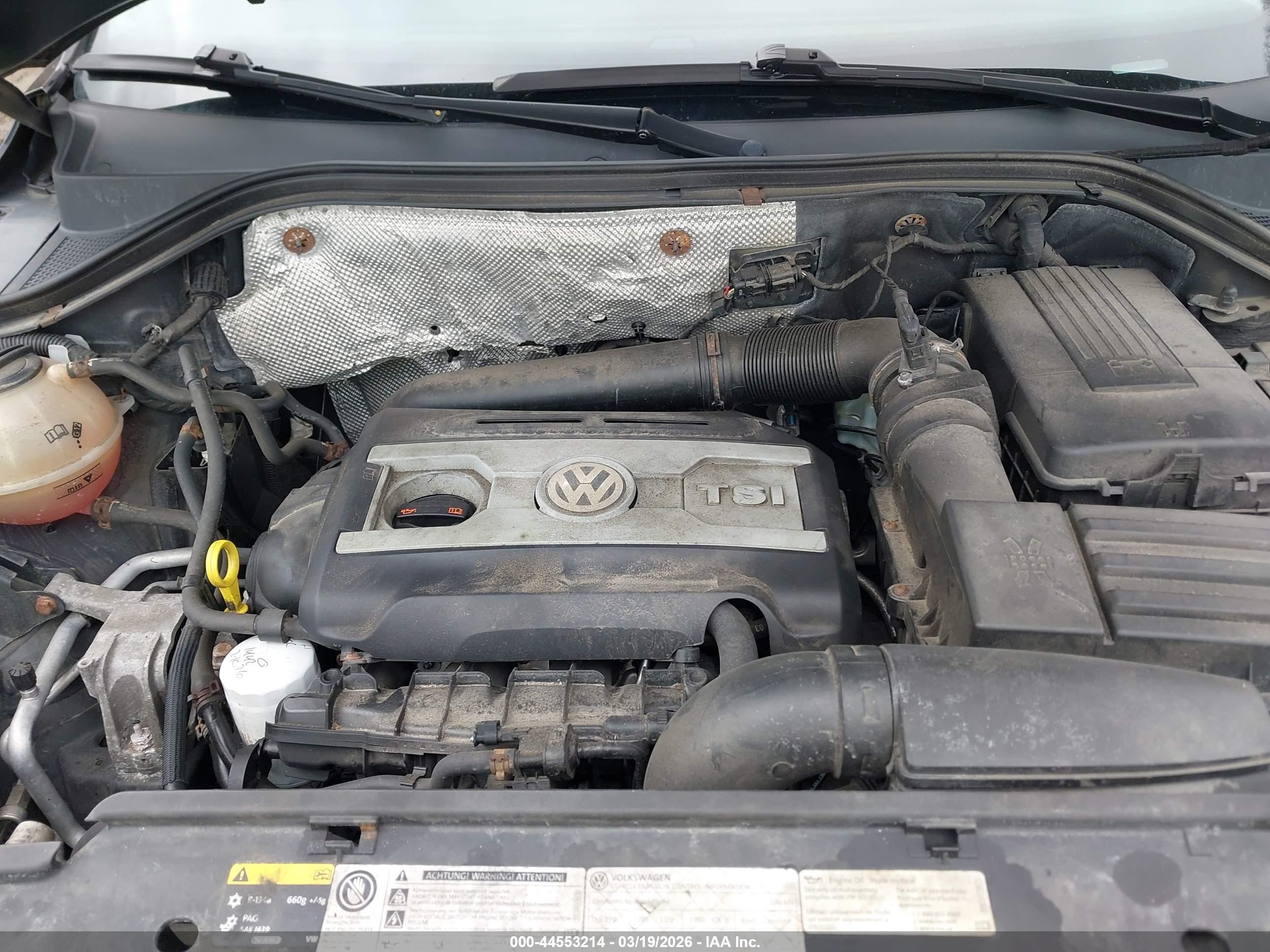 VOLKSWAGEN TIGUAN image 10