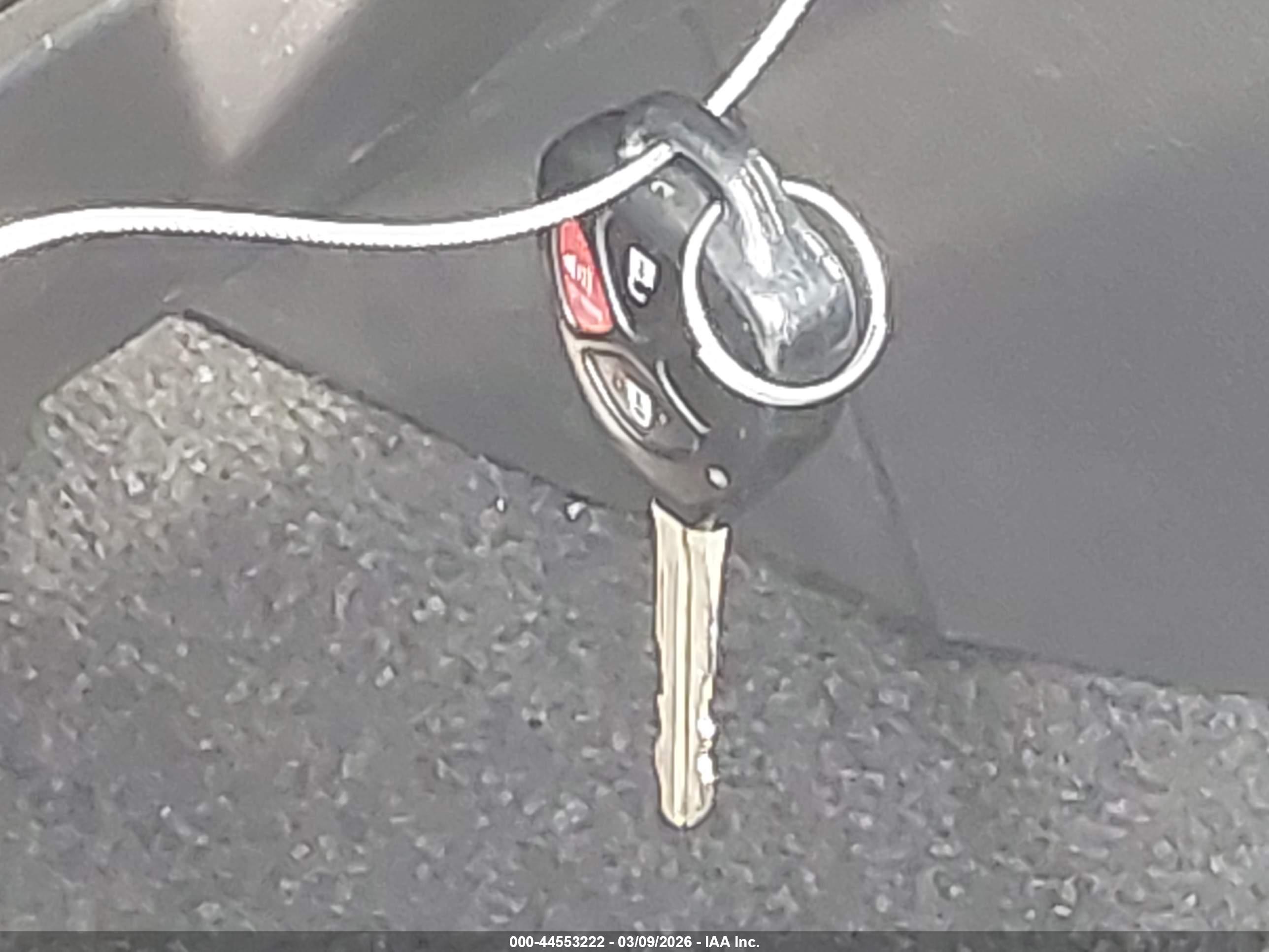 TOYOTA RAV4 image 11