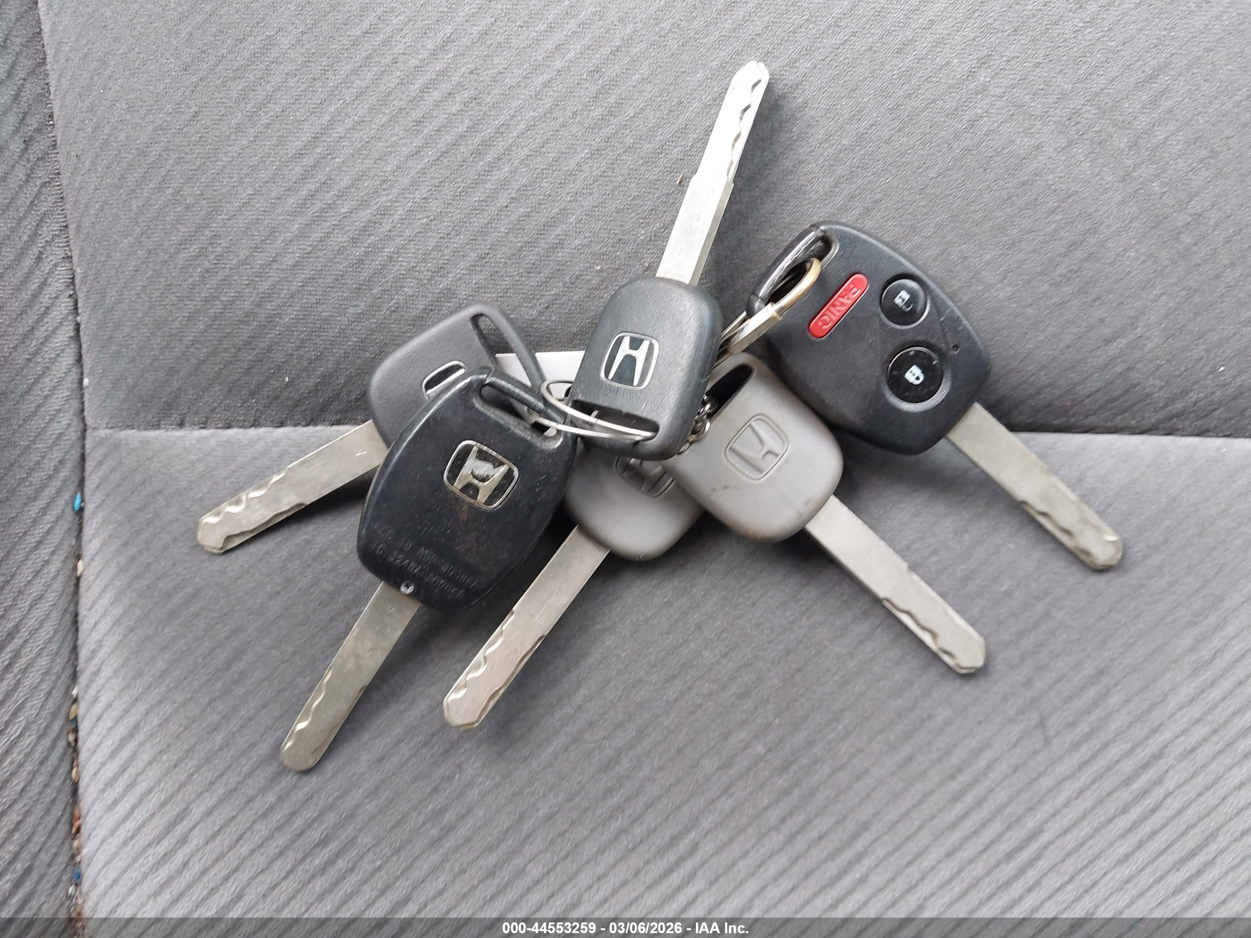 HONDA CIVIC image 11
