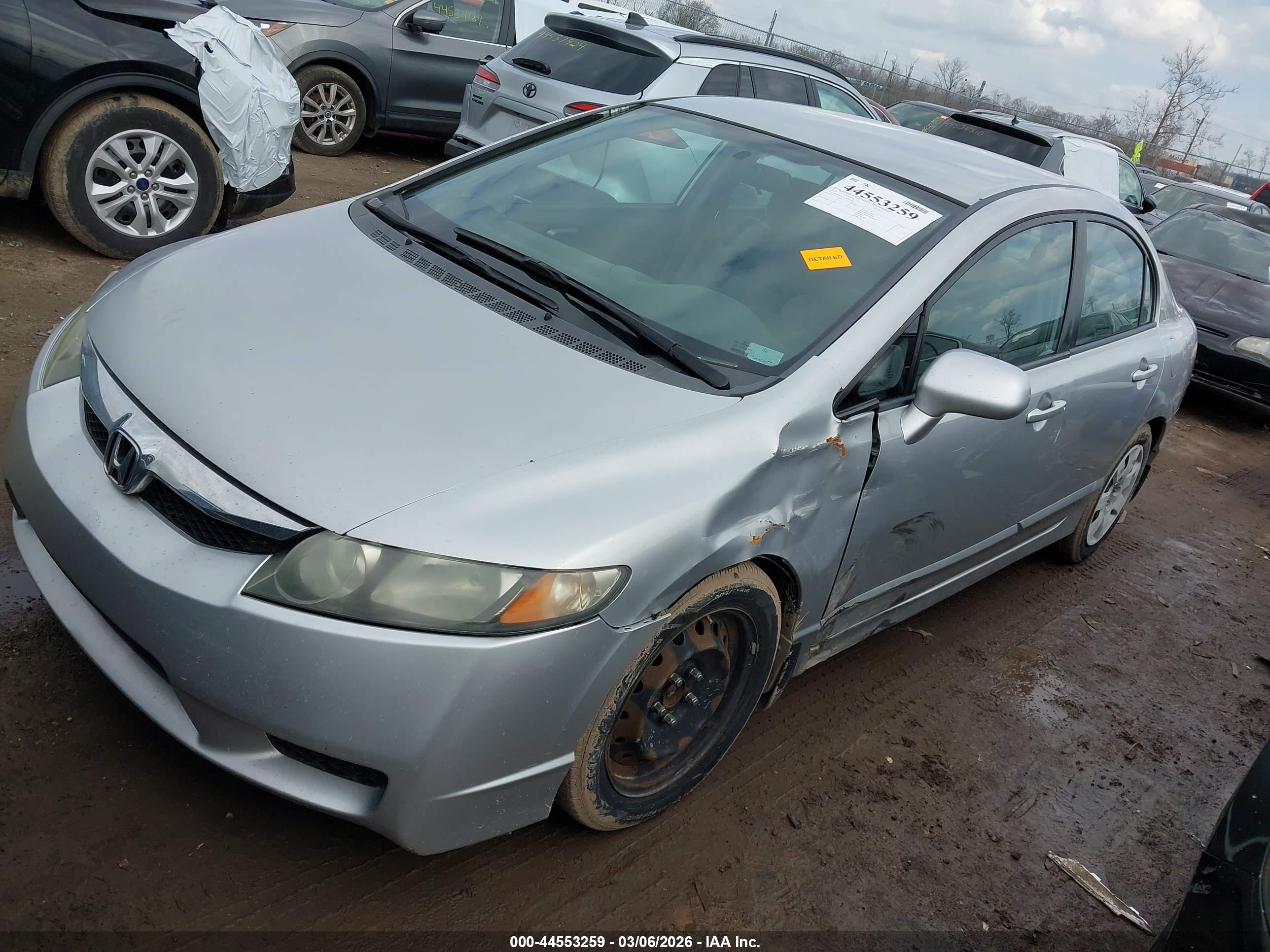 HONDA CIVIC image 2
