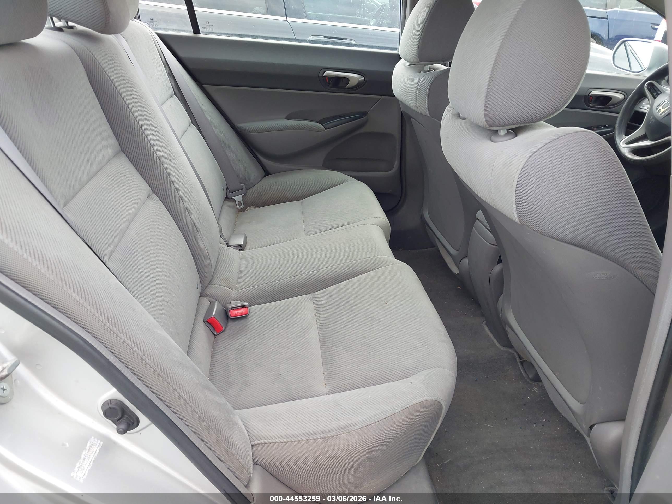HONDA CIVIC image 8