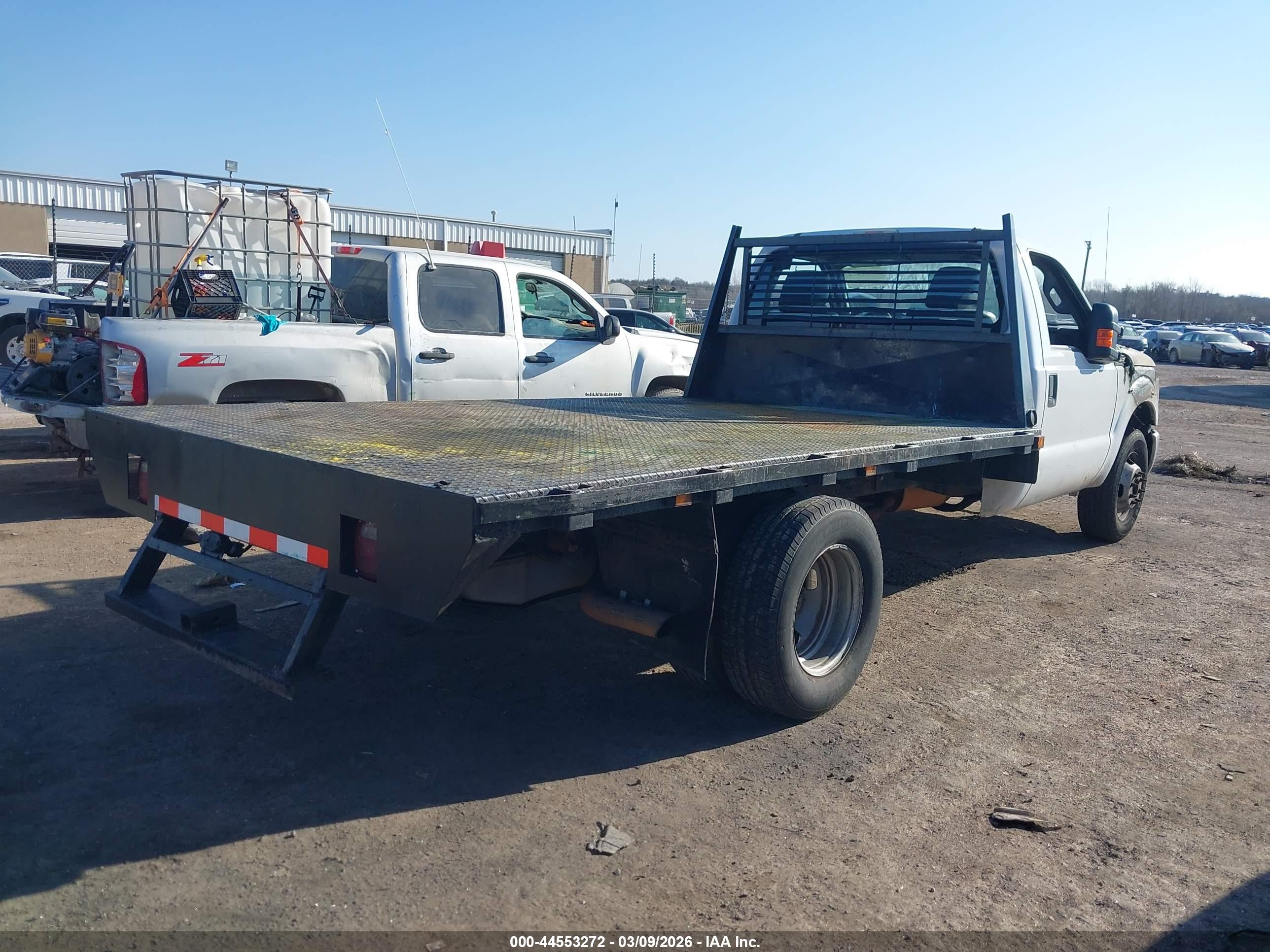 FORD F-350 image 4