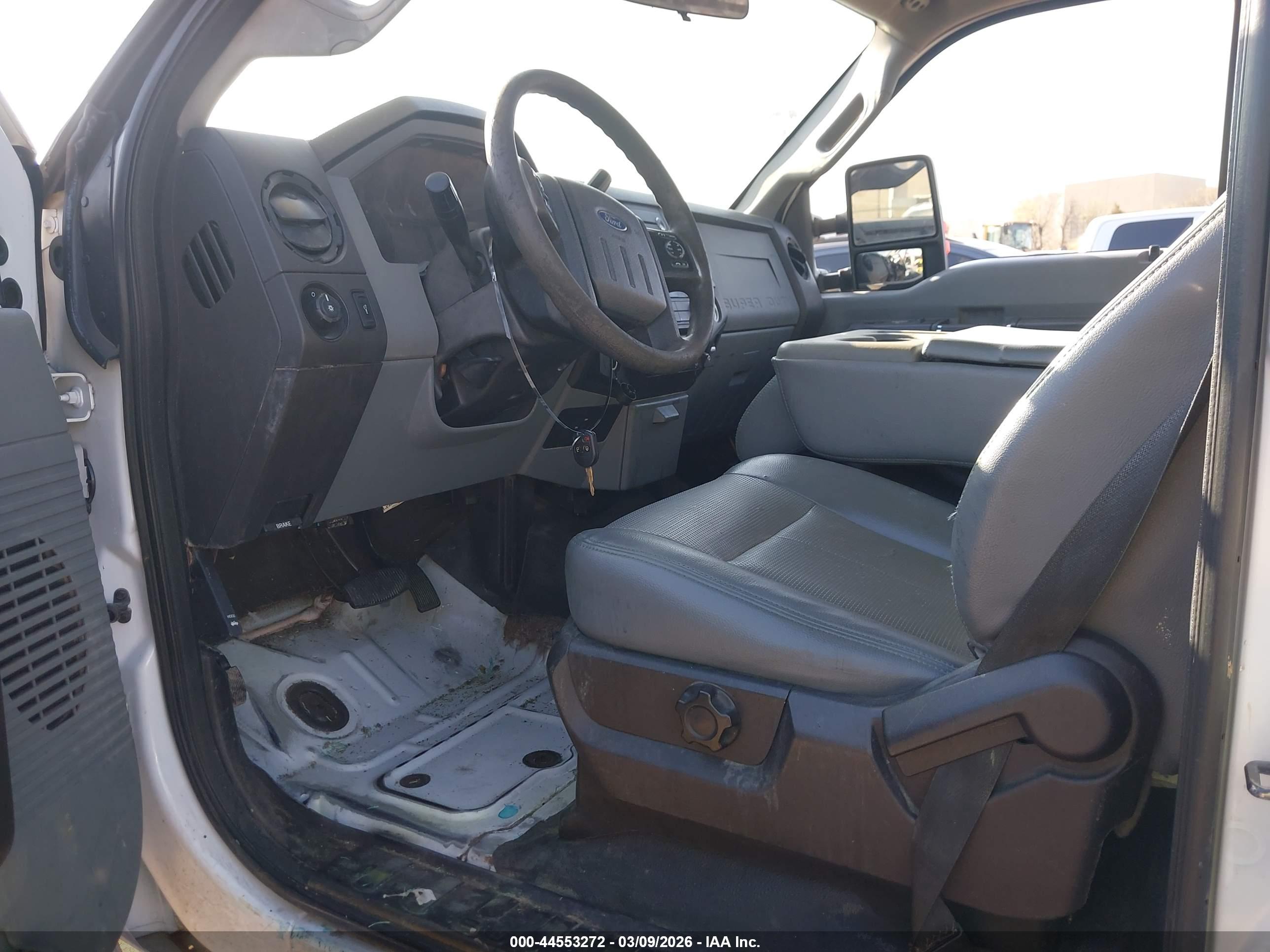 FORD F-350 image 7