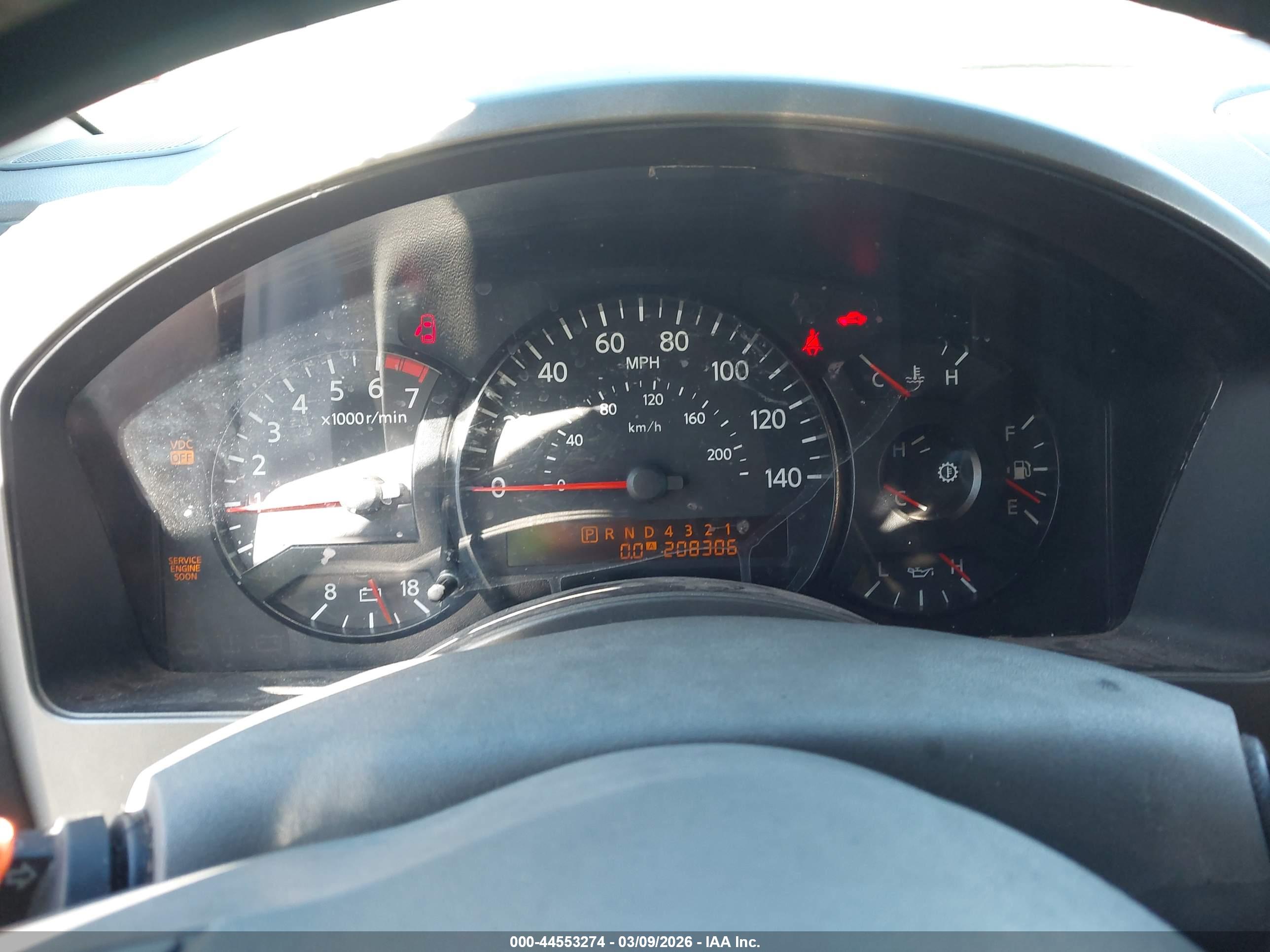 NISSAN TITAN image 7