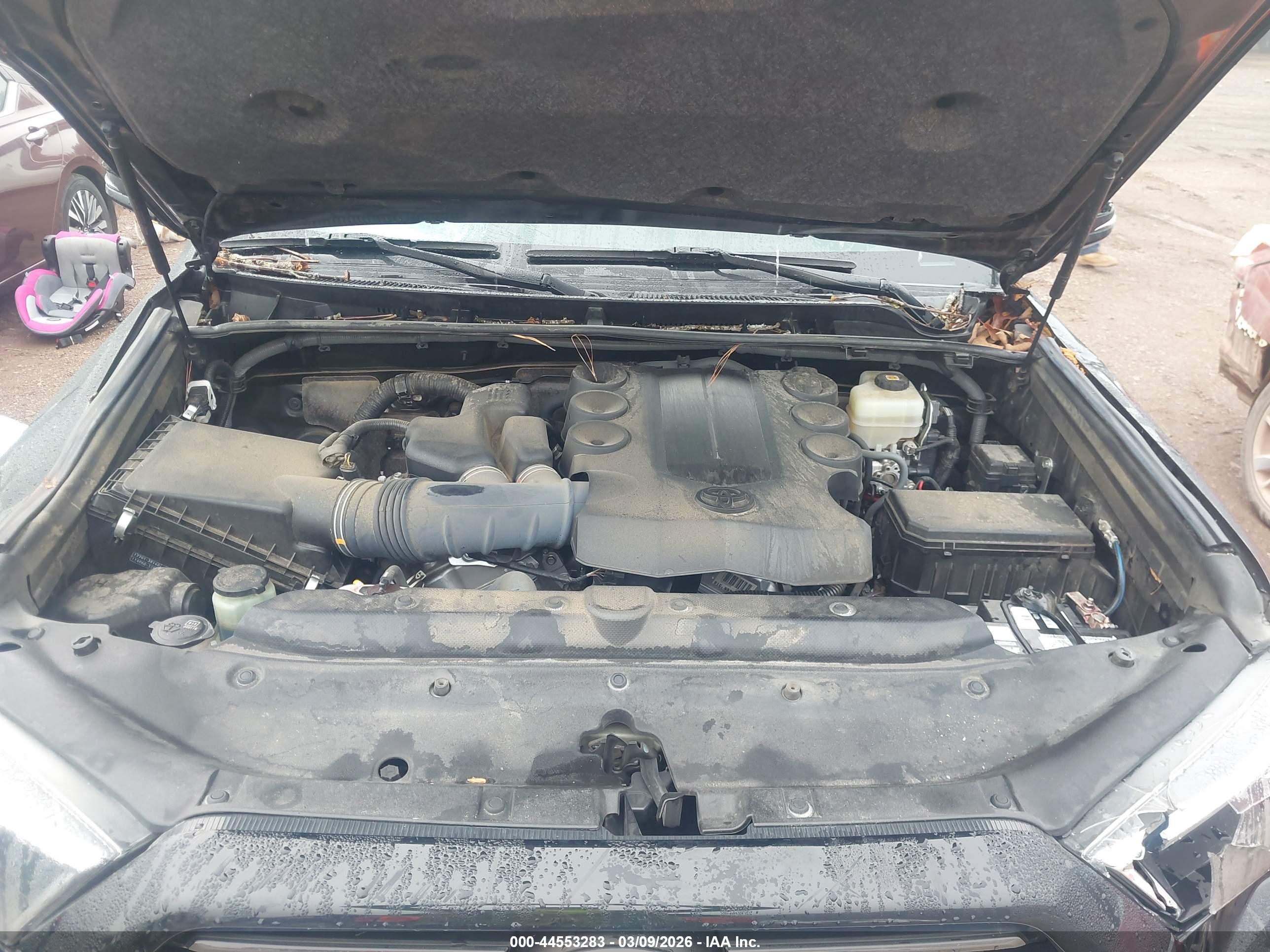 TOYOTA 4RUNNER image 10