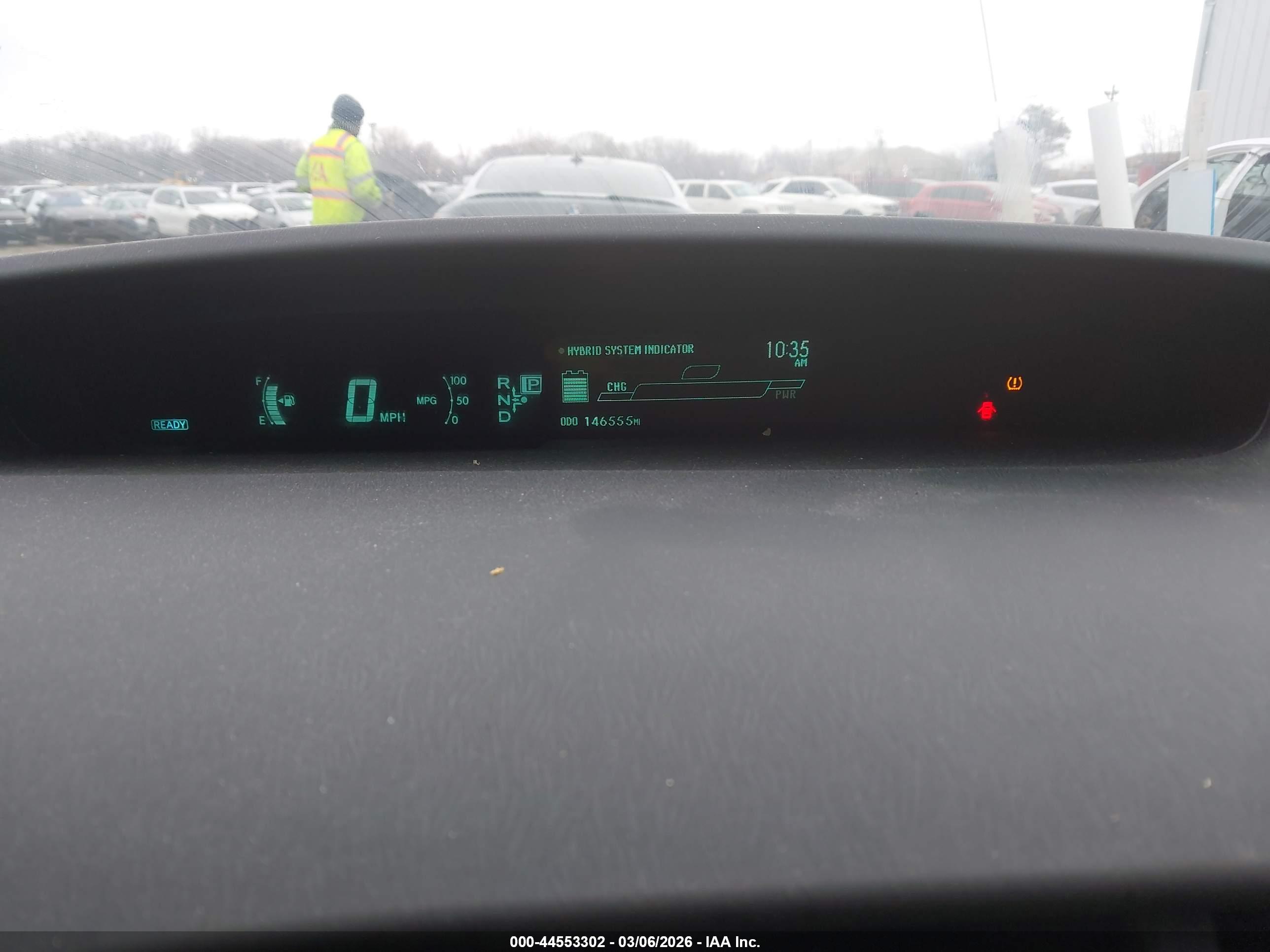 TOYOTA PRIUS image 7