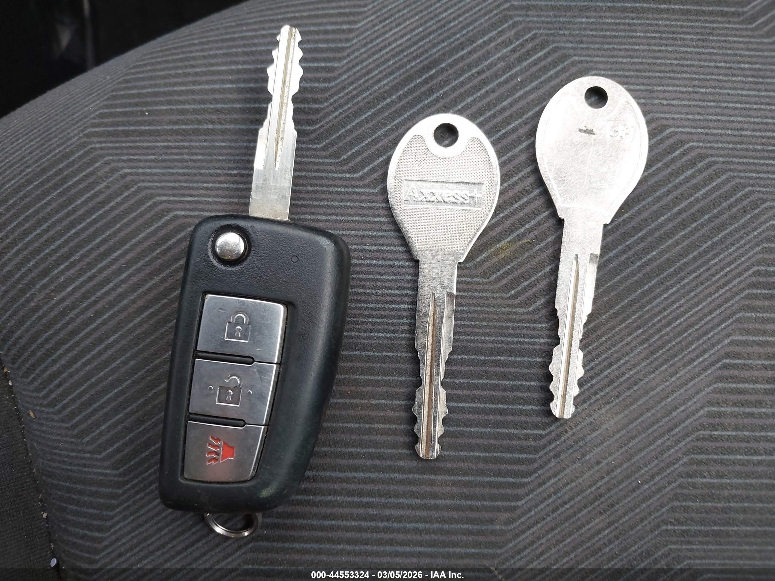 NISSAN ROGUE image 11