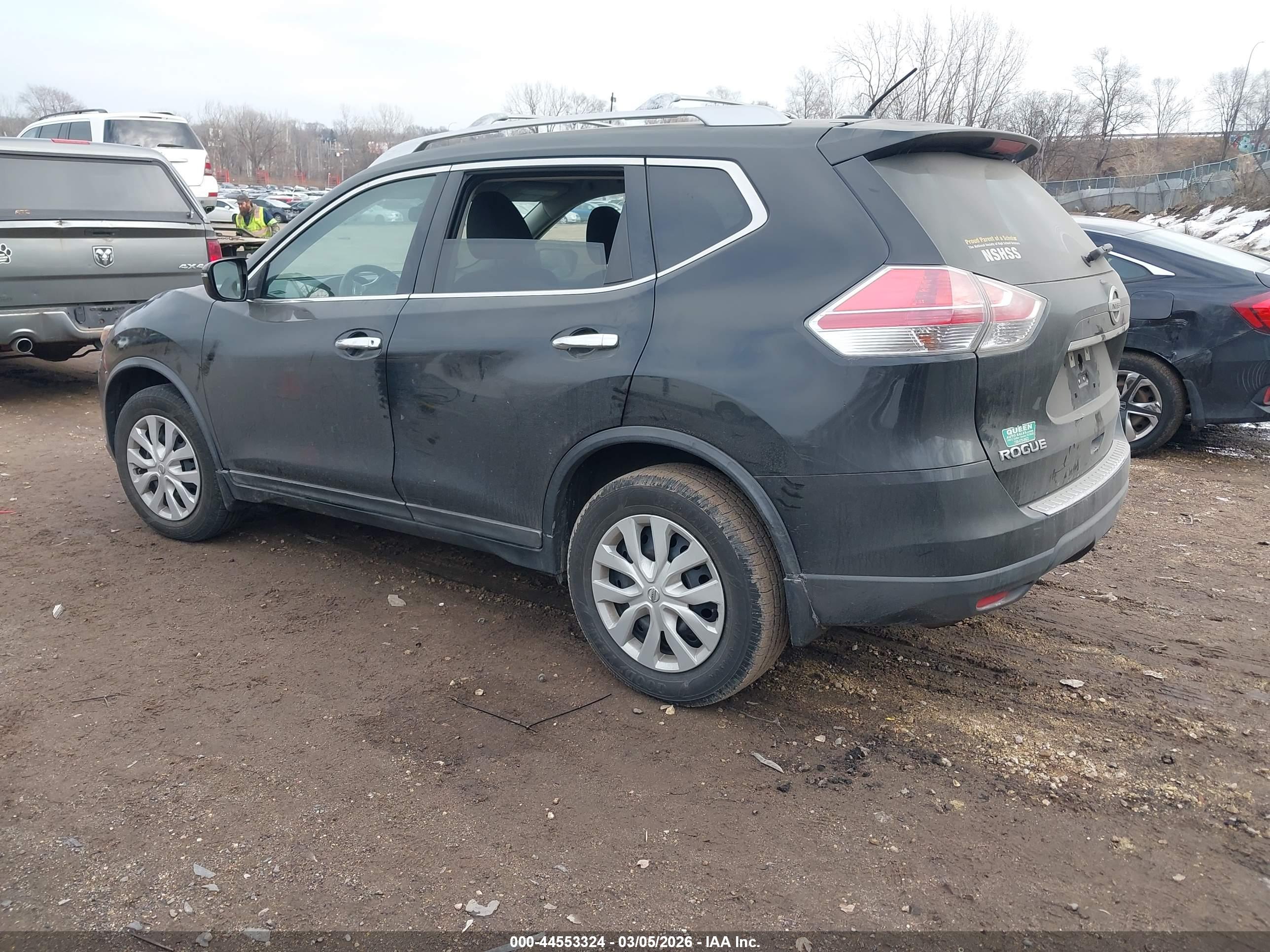 NISSAN ROGUE image 3