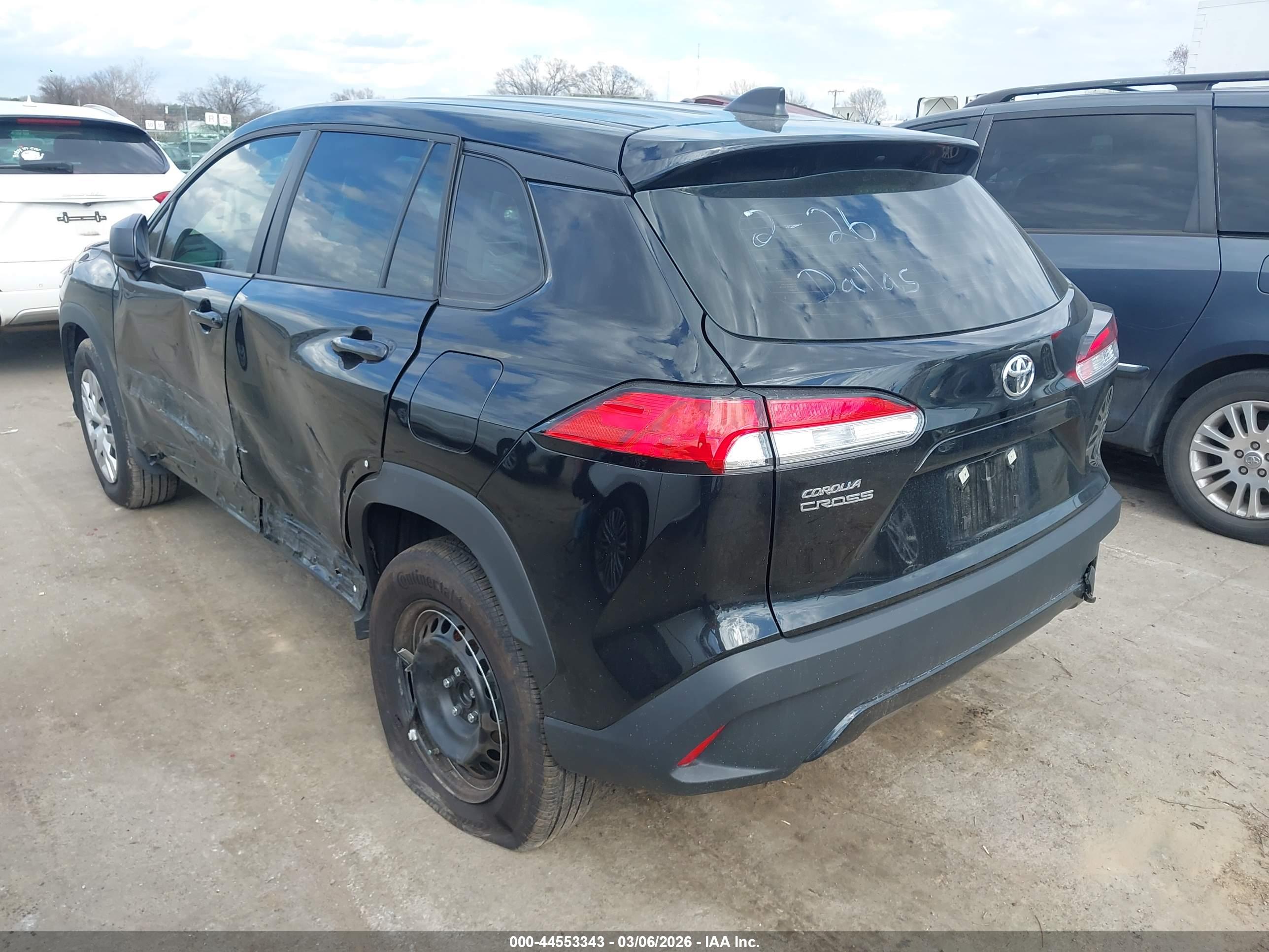 TOYOTA COROLLA image 3