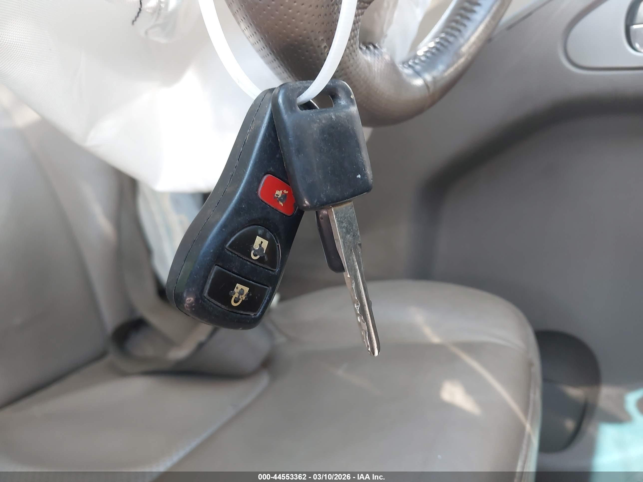 NISSAN FRONTIER image 11