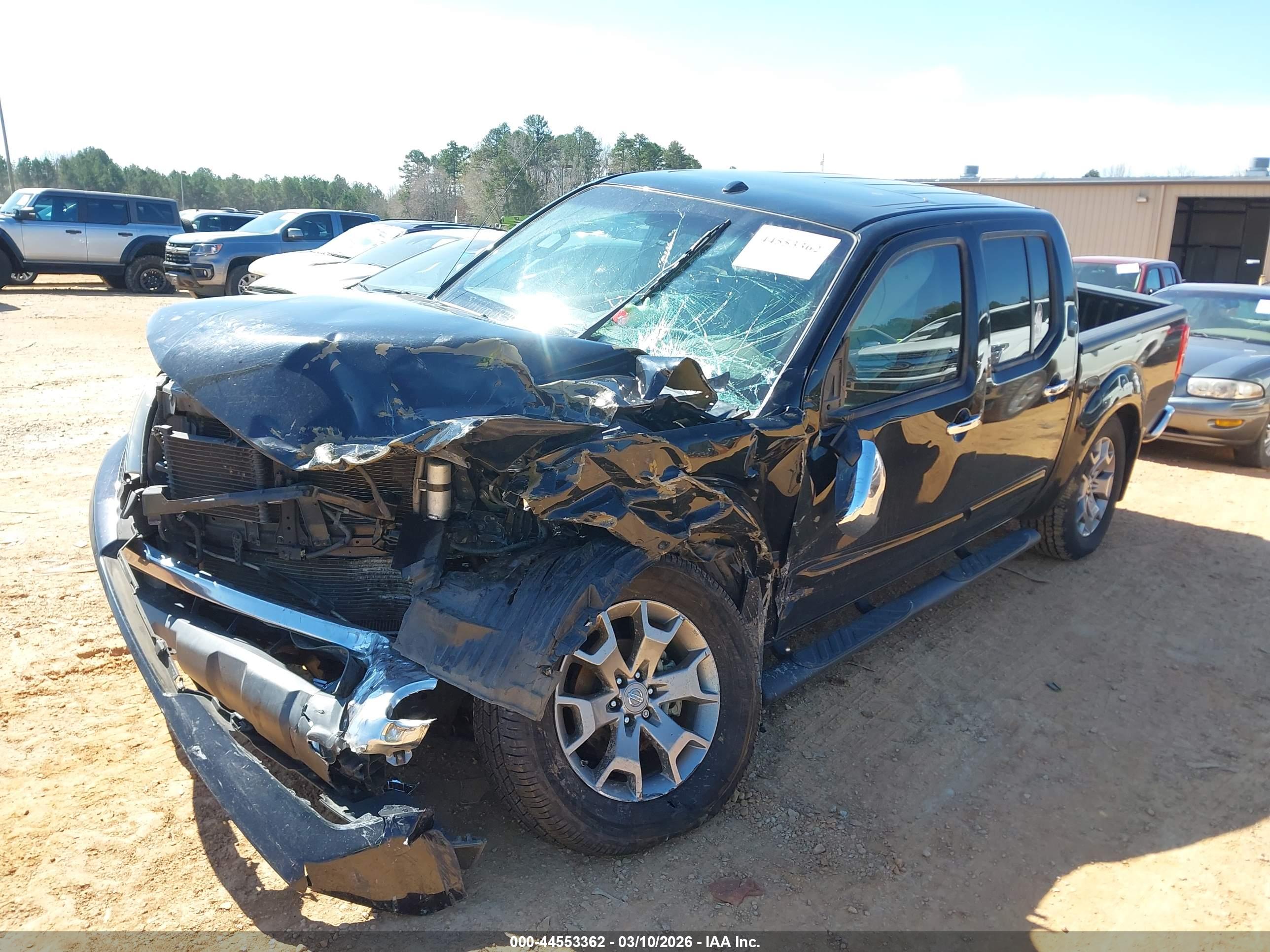 NISSAN FRONTIER image 2