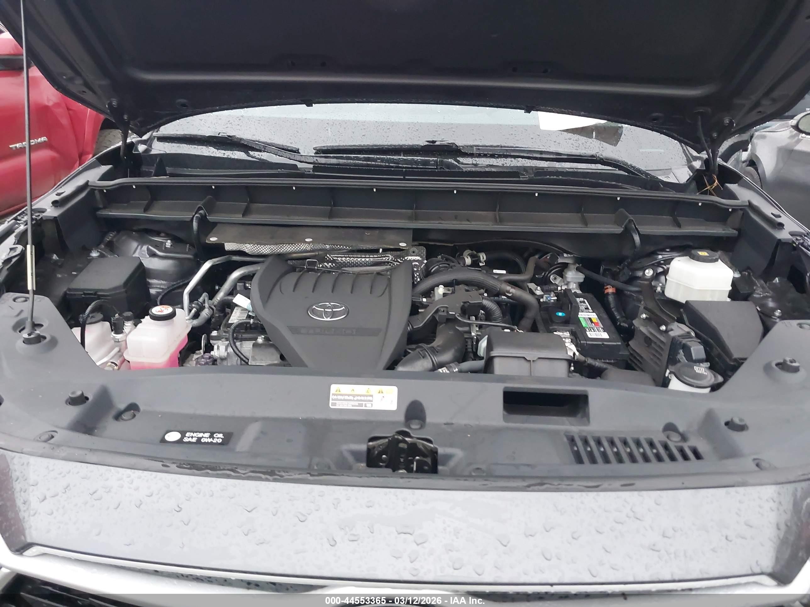 TOYOTA HIGHLANDER image 10
