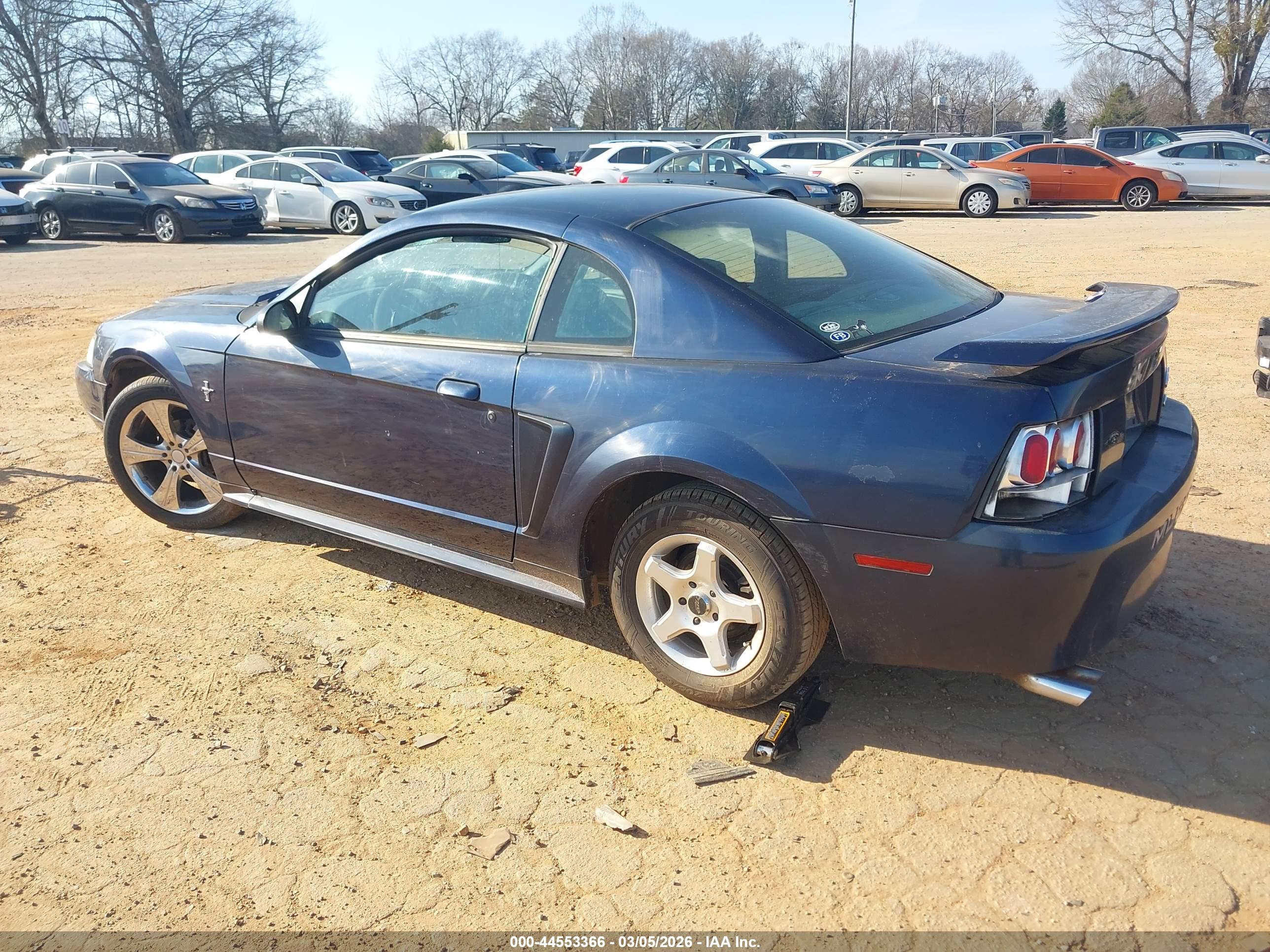 FORD MUSTANG image 3