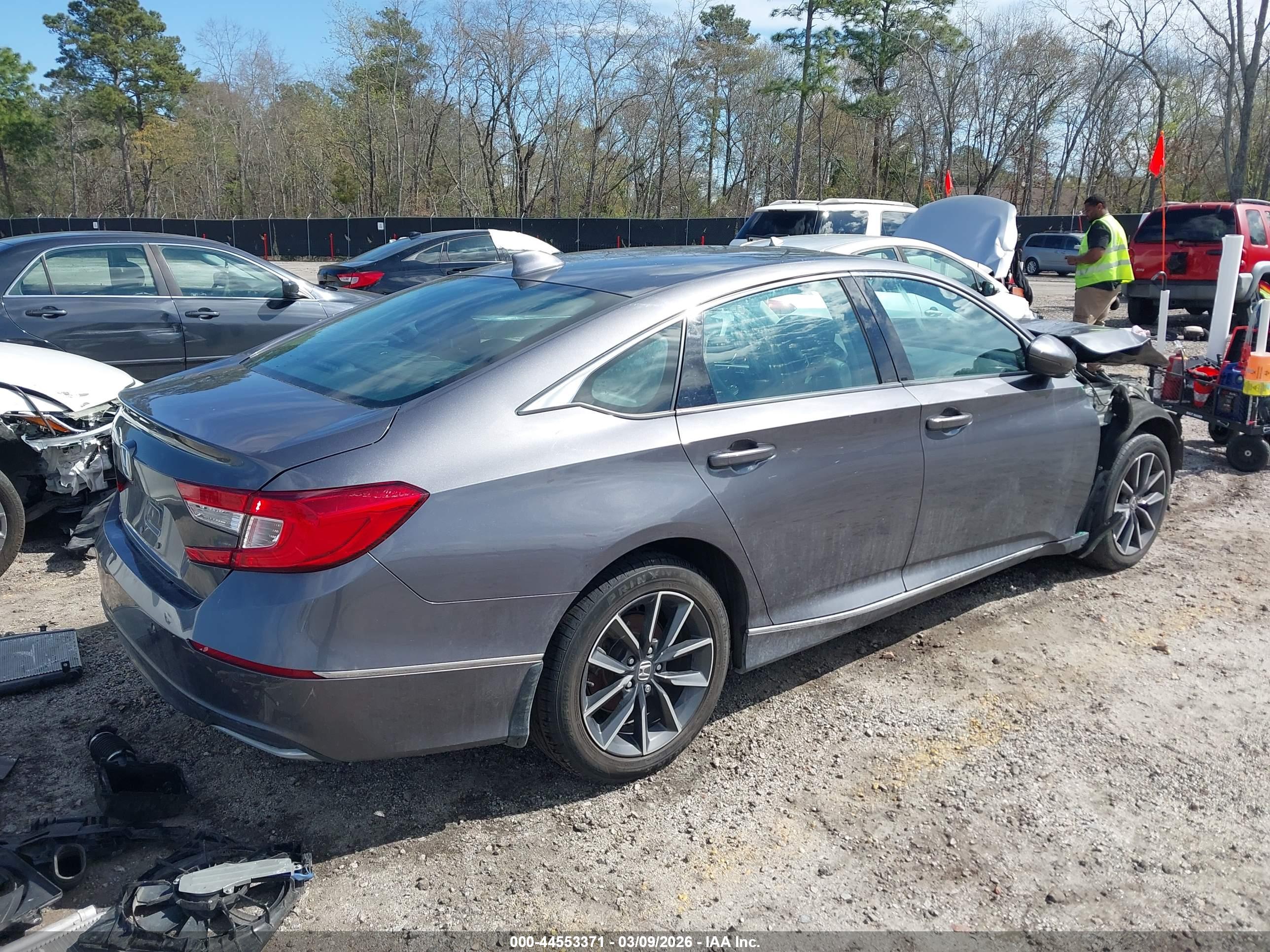 HONDA ACCORD image 4