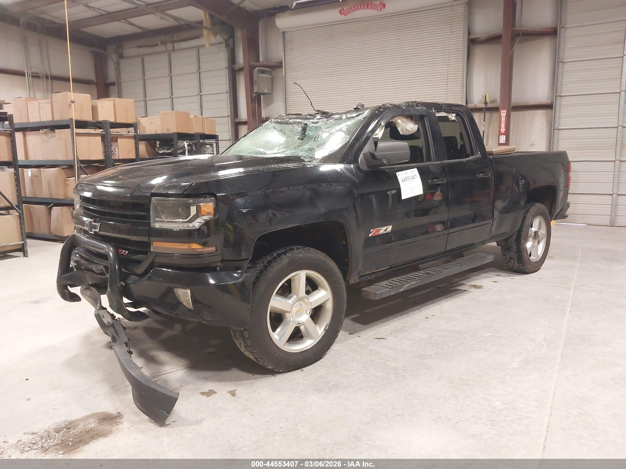 CHEVROLET SILVERADO image 2