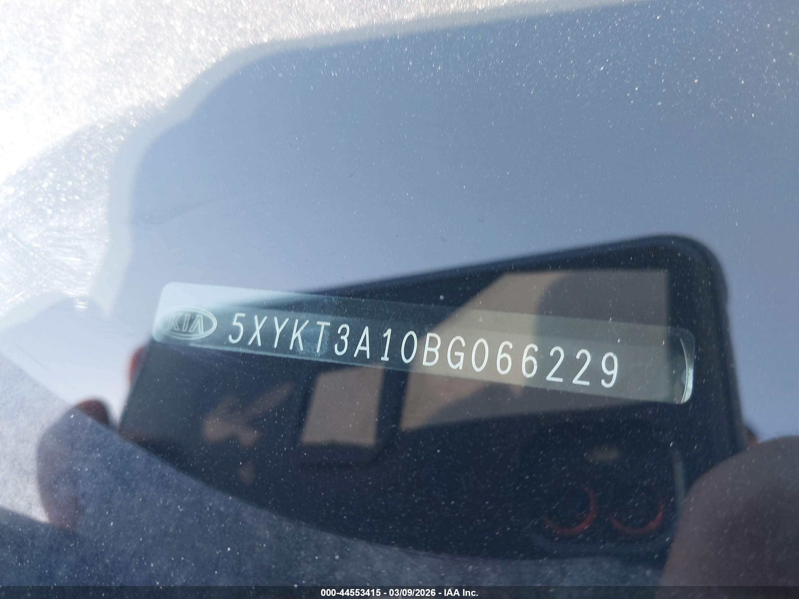 KIA SORENTO image 9