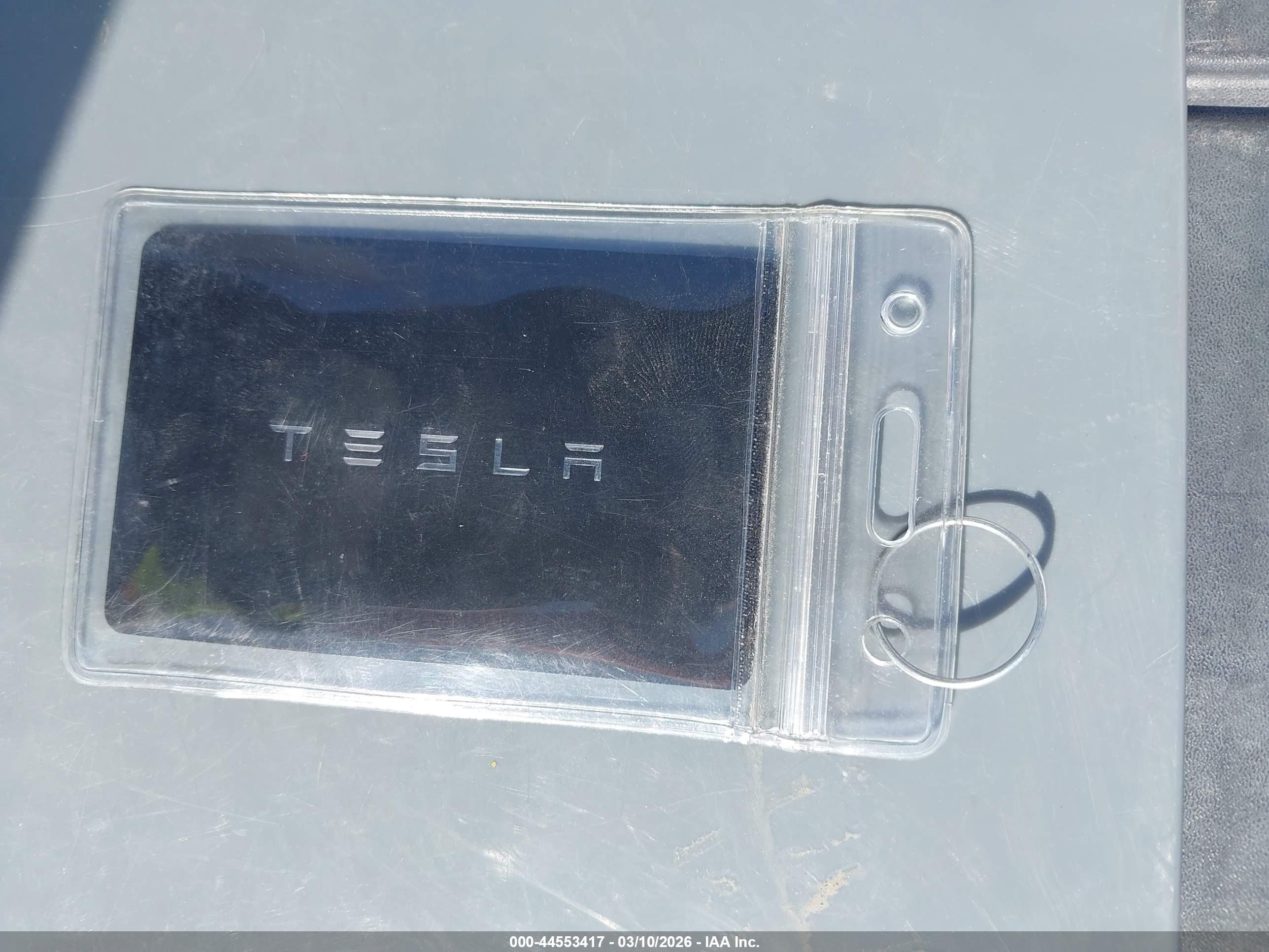 TESLA MODEL image 11