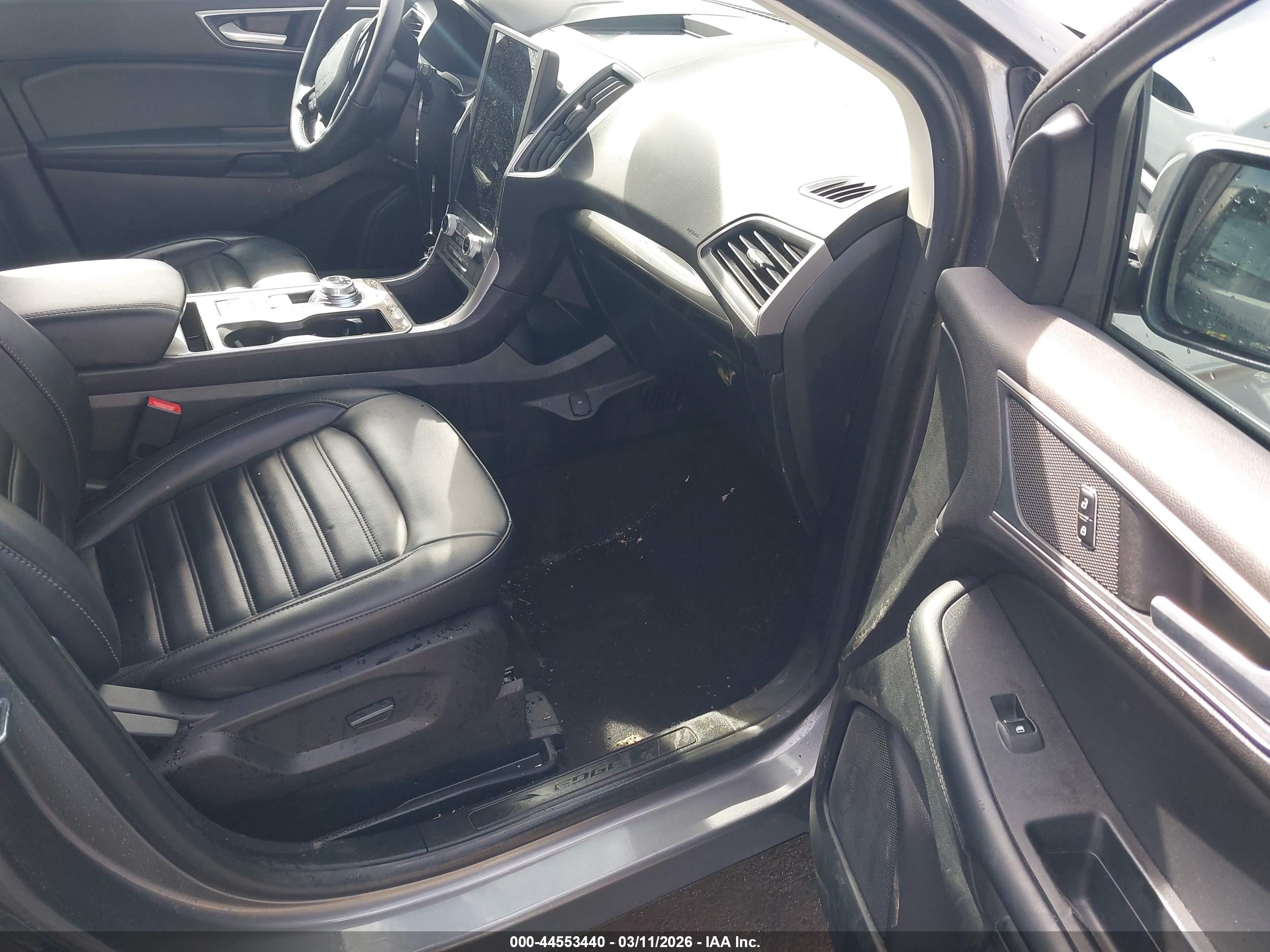 FORD EDGE image 5