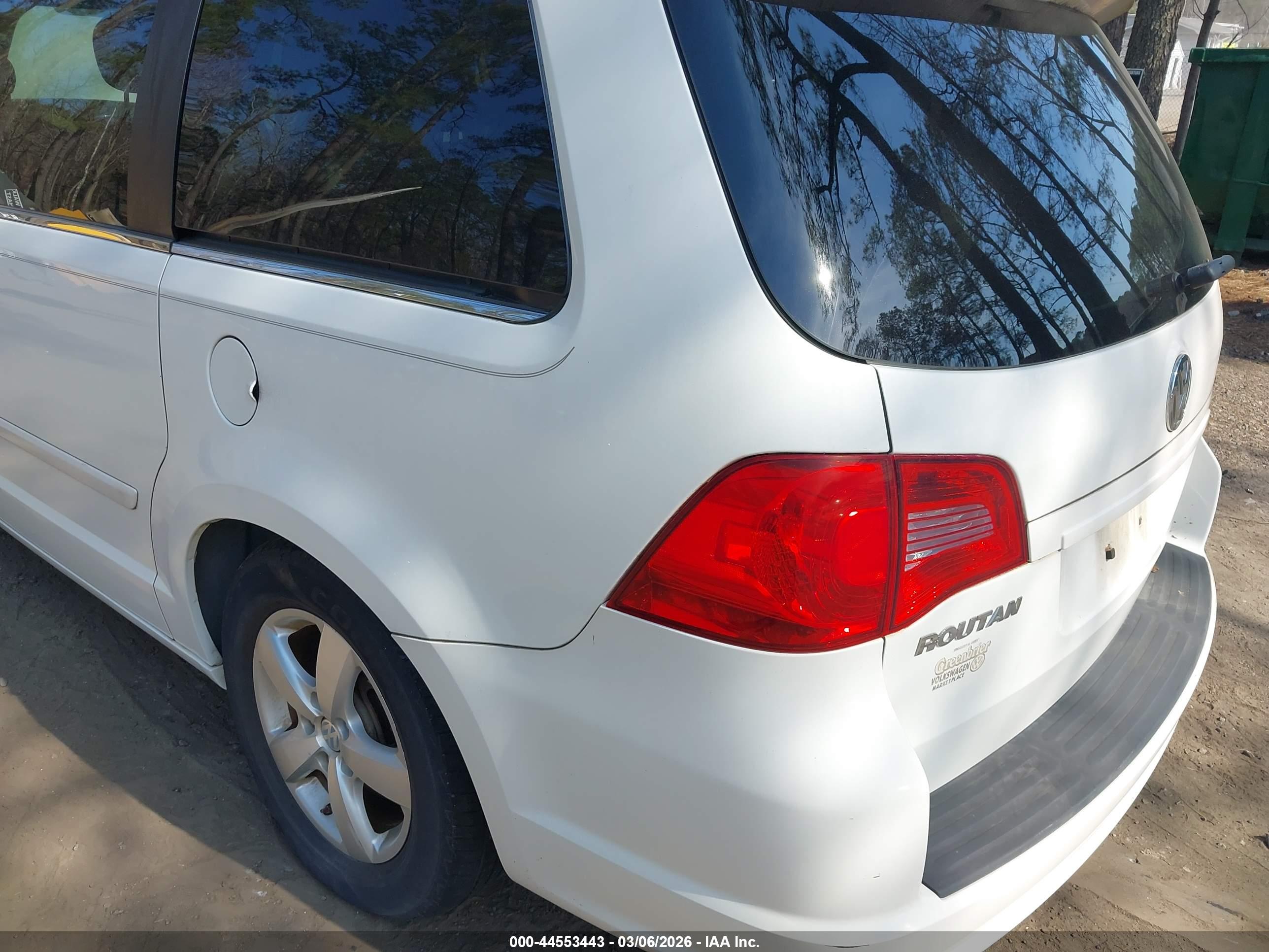 VOLKSWAGEN ROUTAN image 6