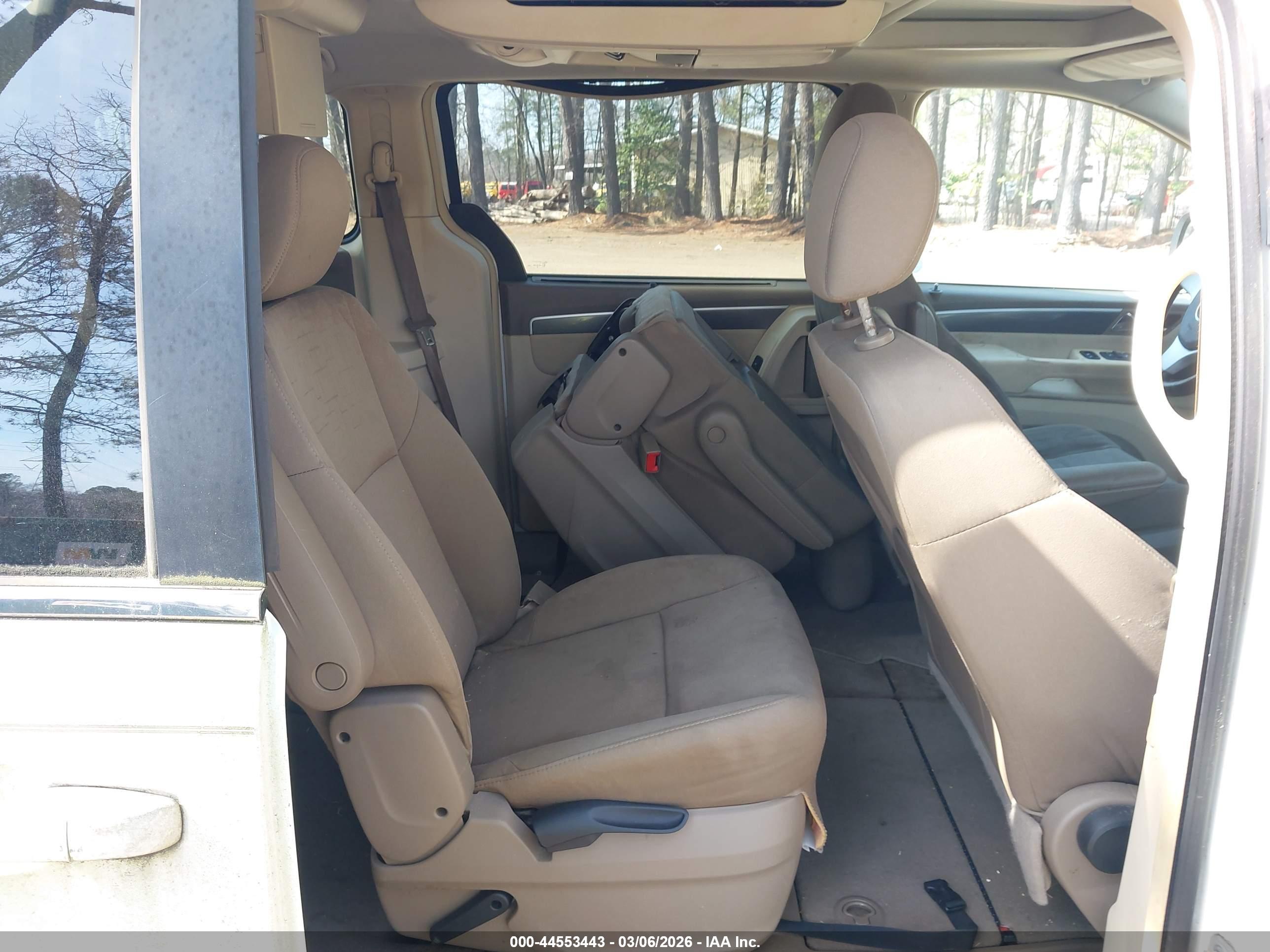 VOLKSWAGEN ROUTAN image 8