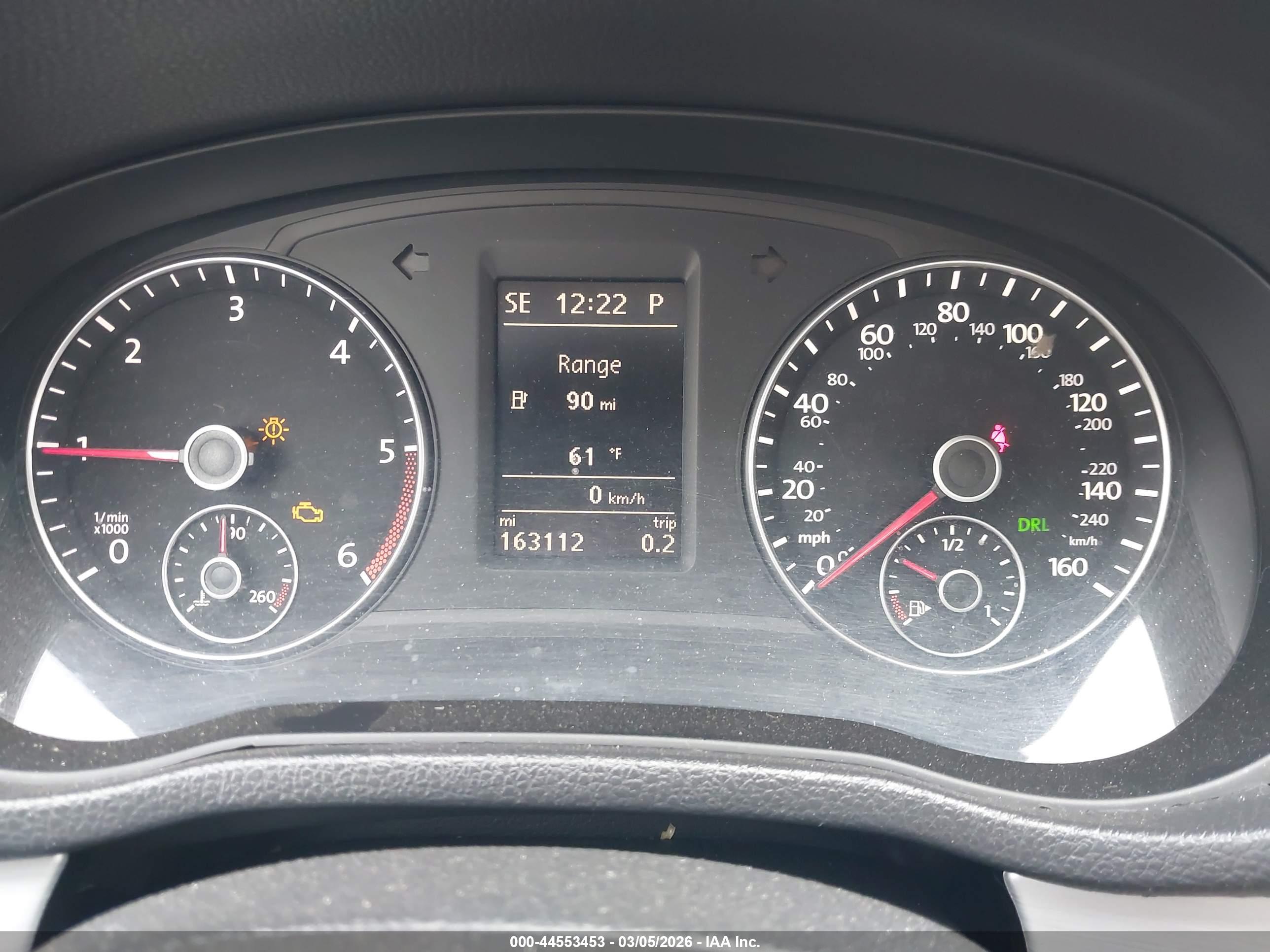 VOLKSWAGEN PASSAT image 7