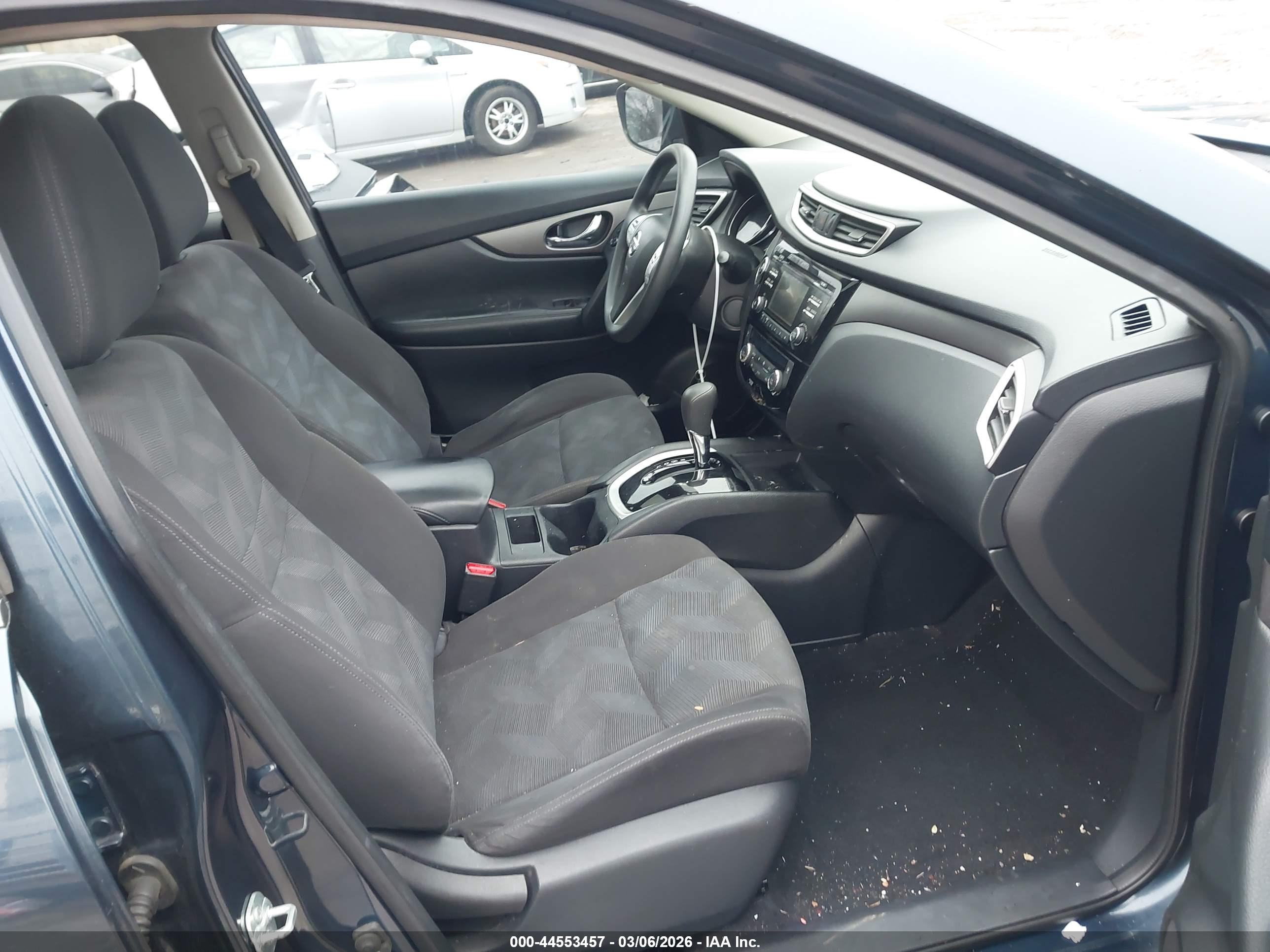 NISSAN ROGUE image 5