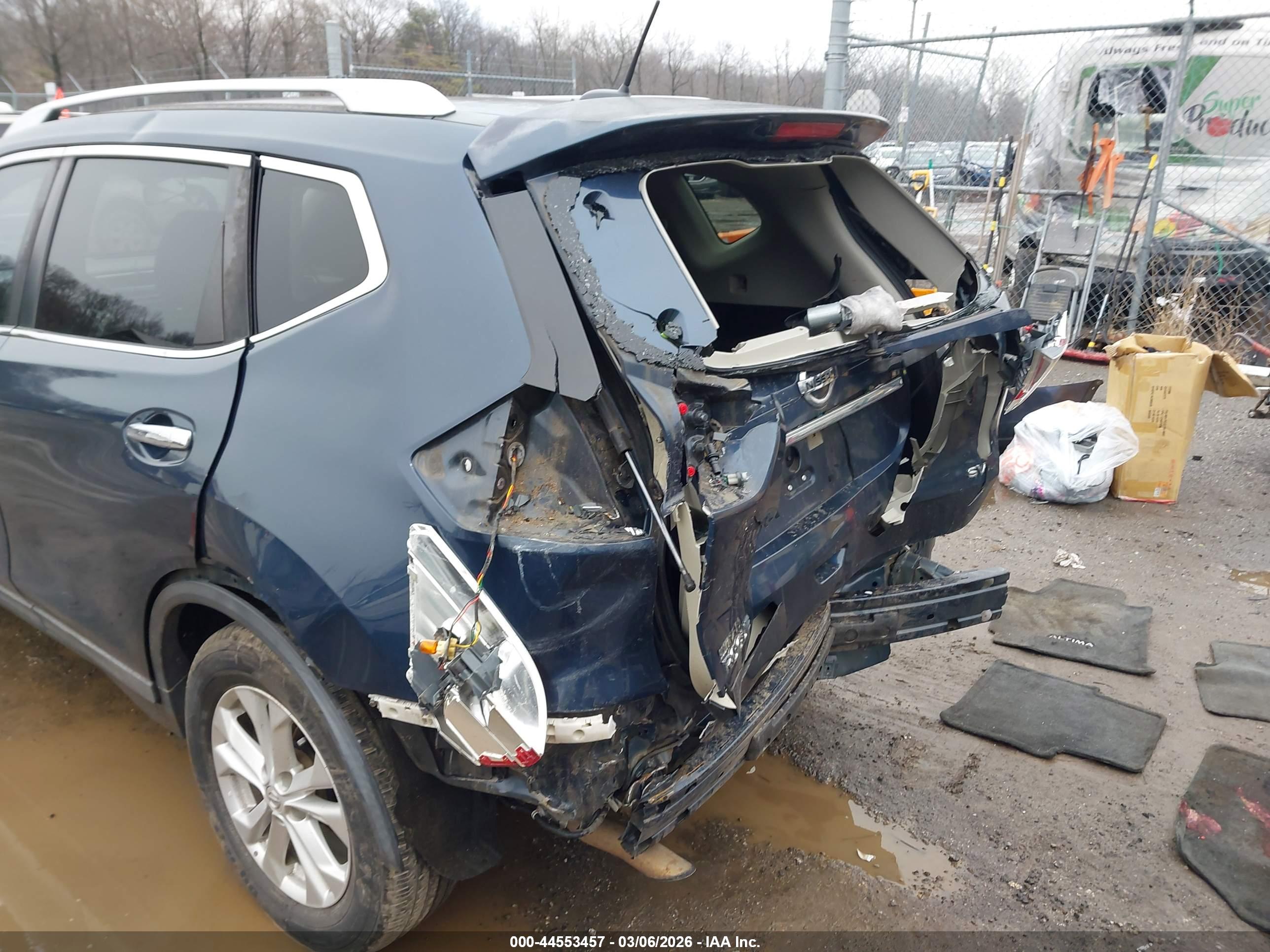 NISSAN ROGUE image 6