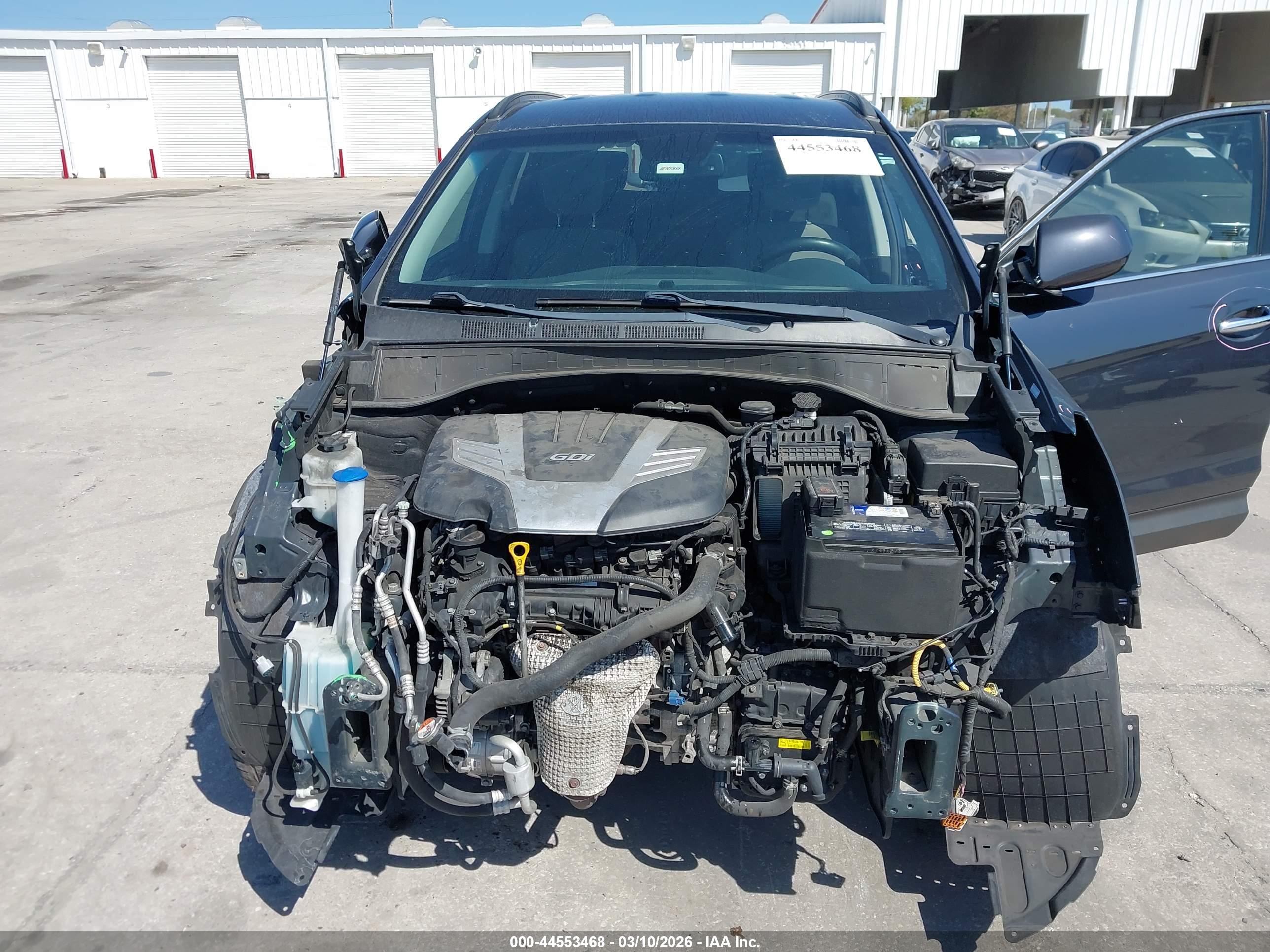 HYUNDAI SANTA image 6