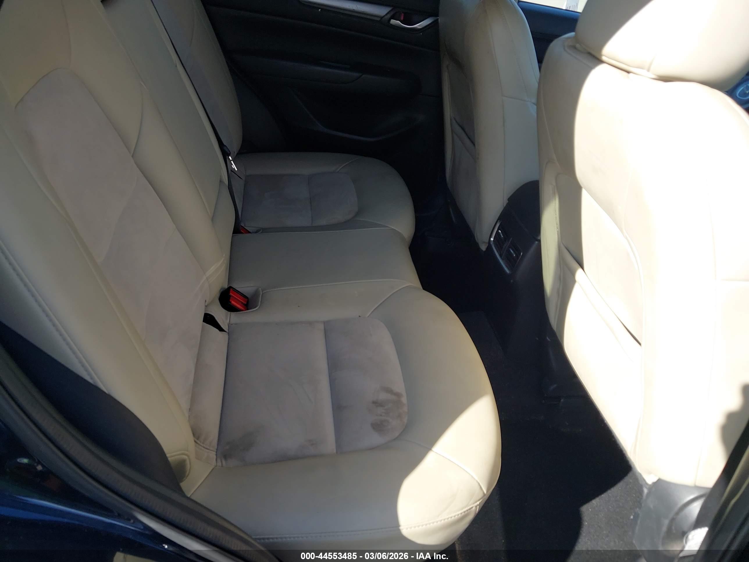 MAZDA CX-5 image 8