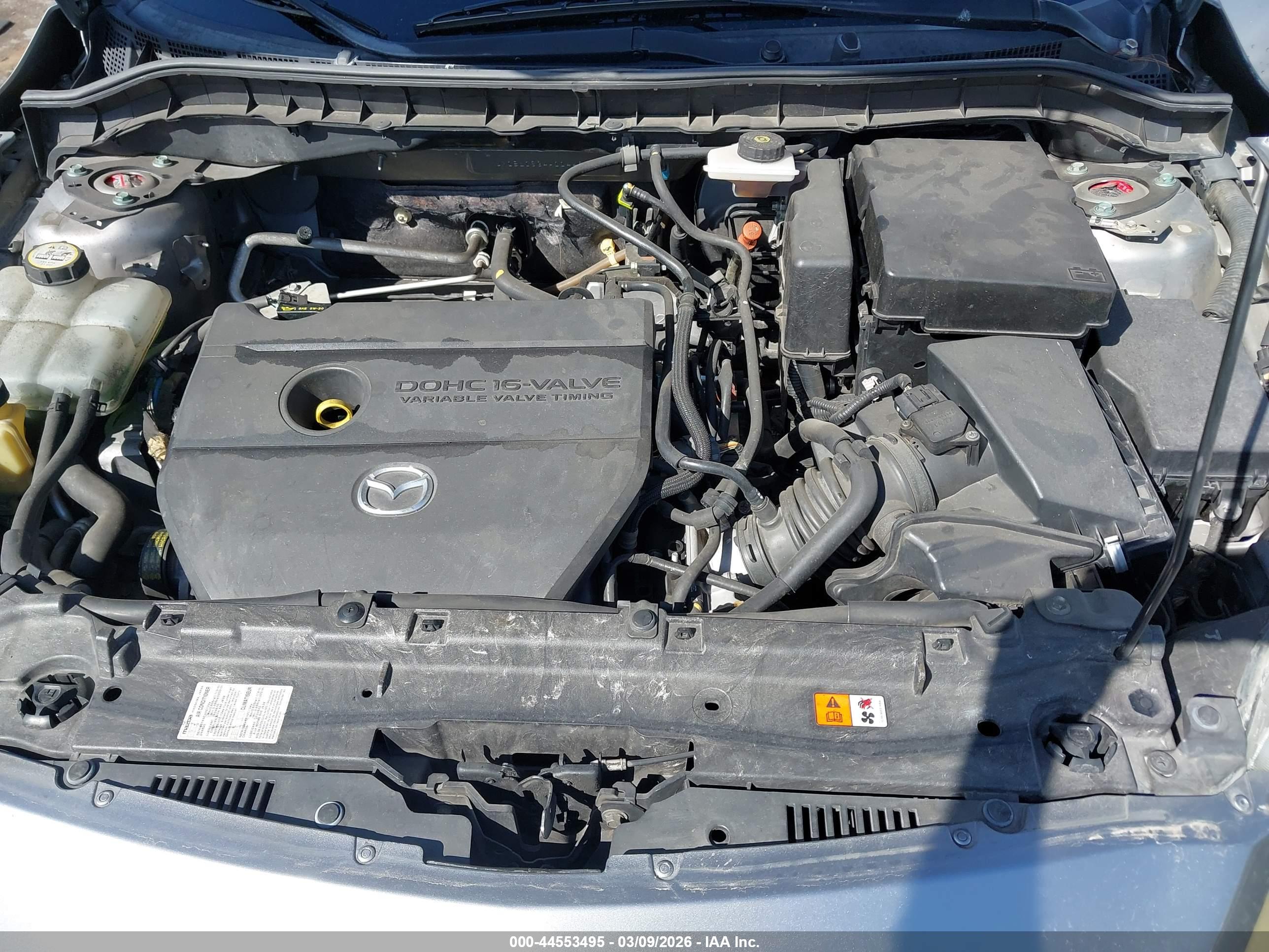 MAZDA MAZDA3 image 10
