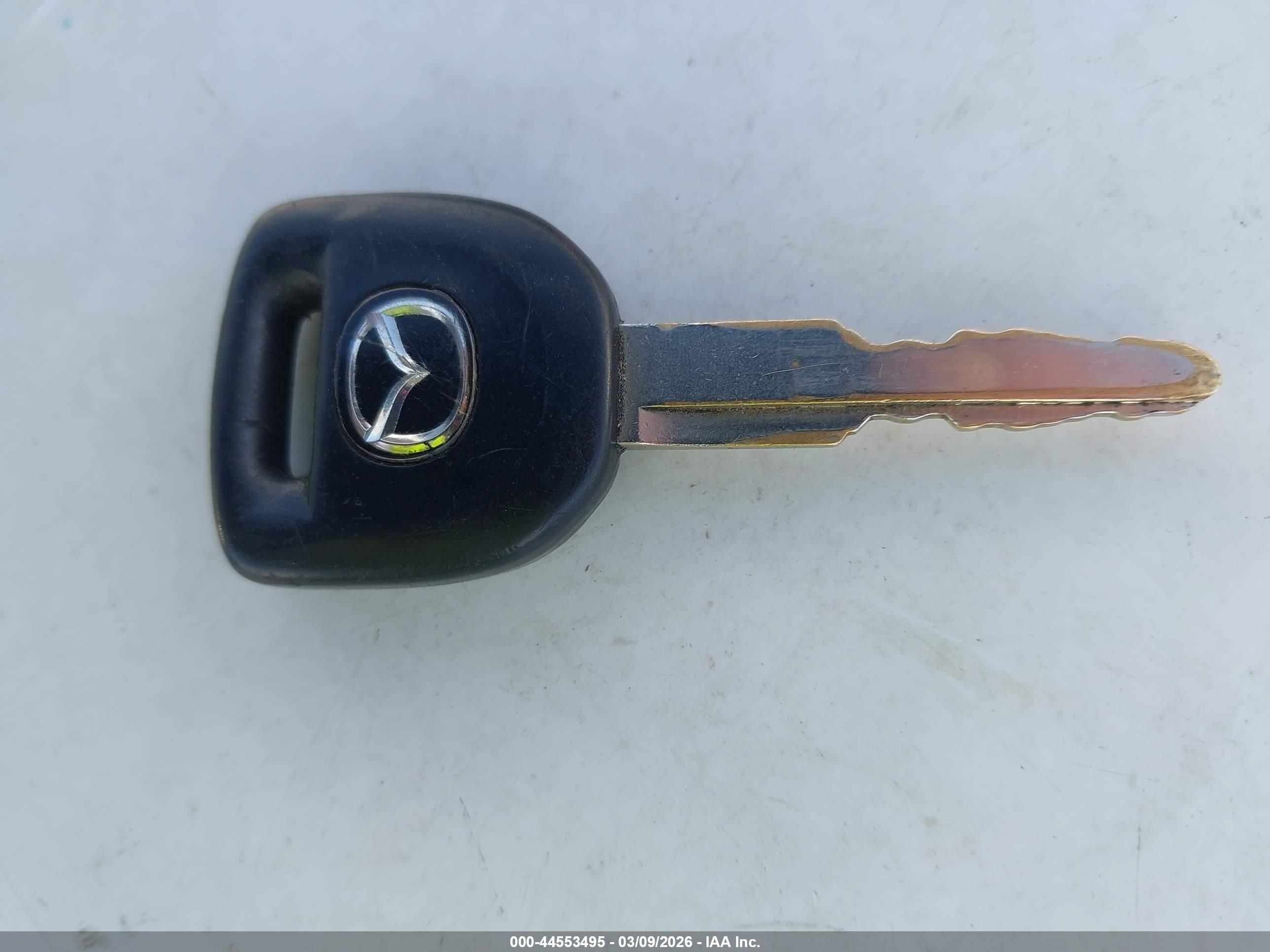 MAZDA MAZDA3 image 11