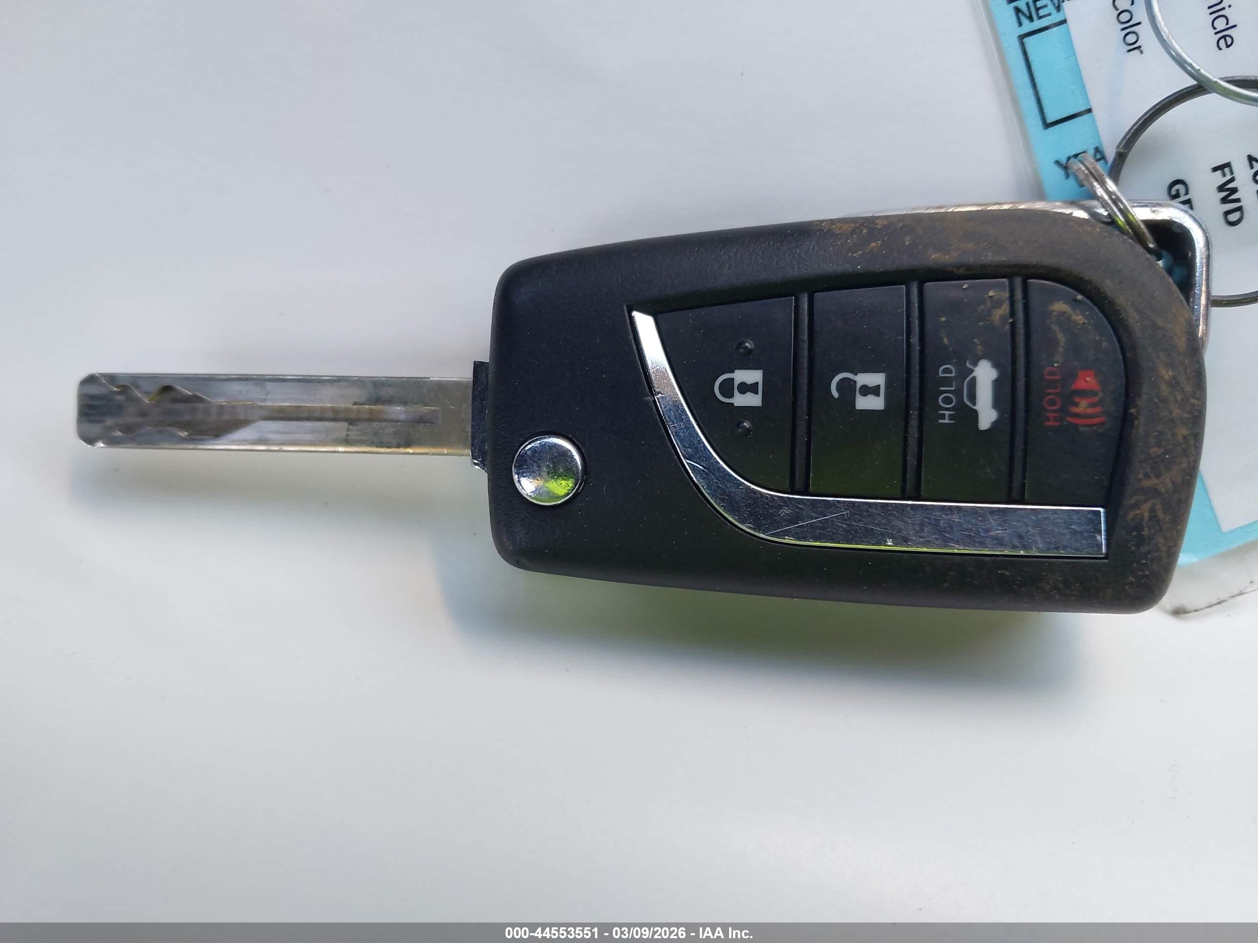 TOYOTA COROLLA image 11
