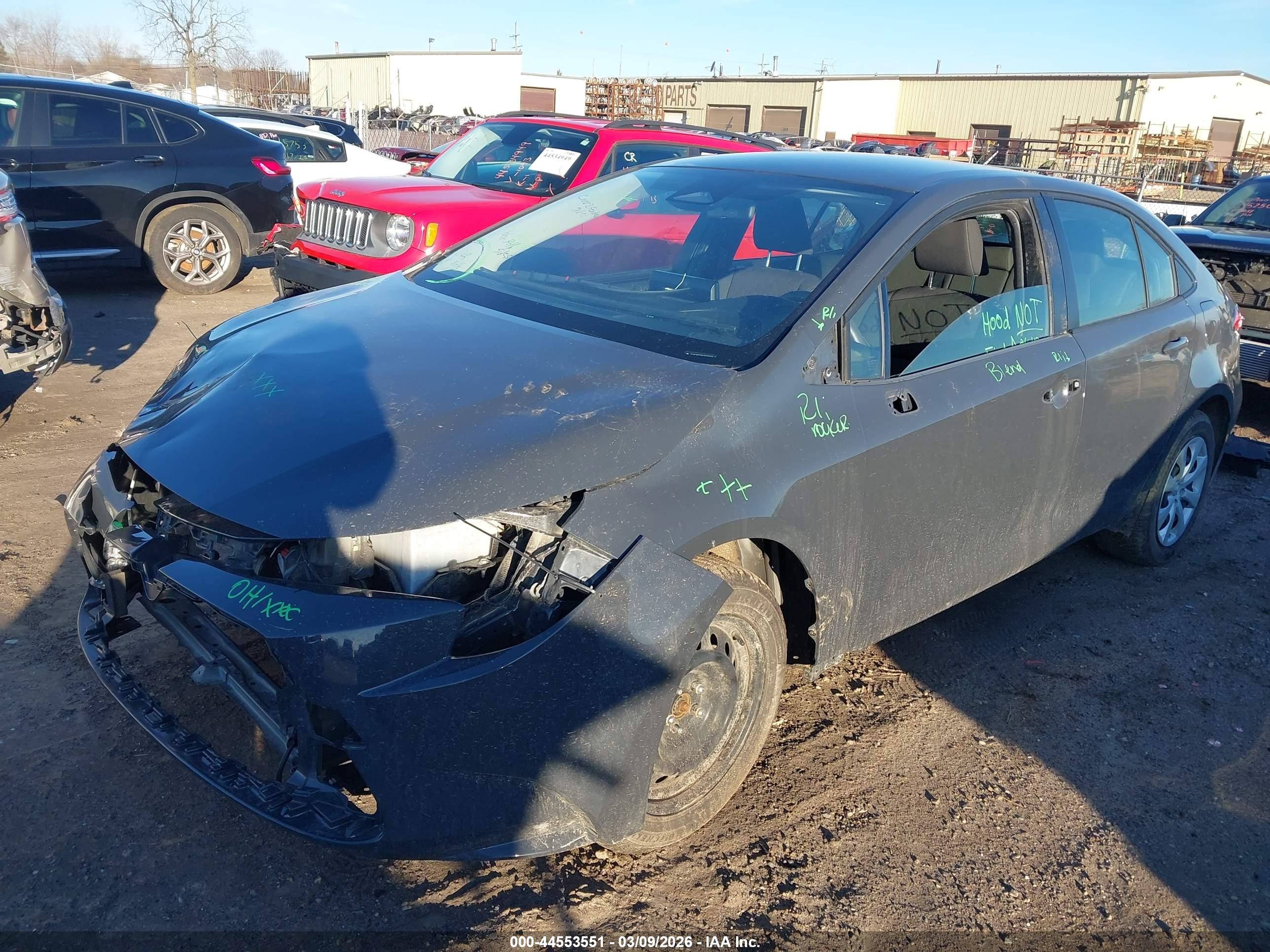 TOYOTA COROLLA image 2