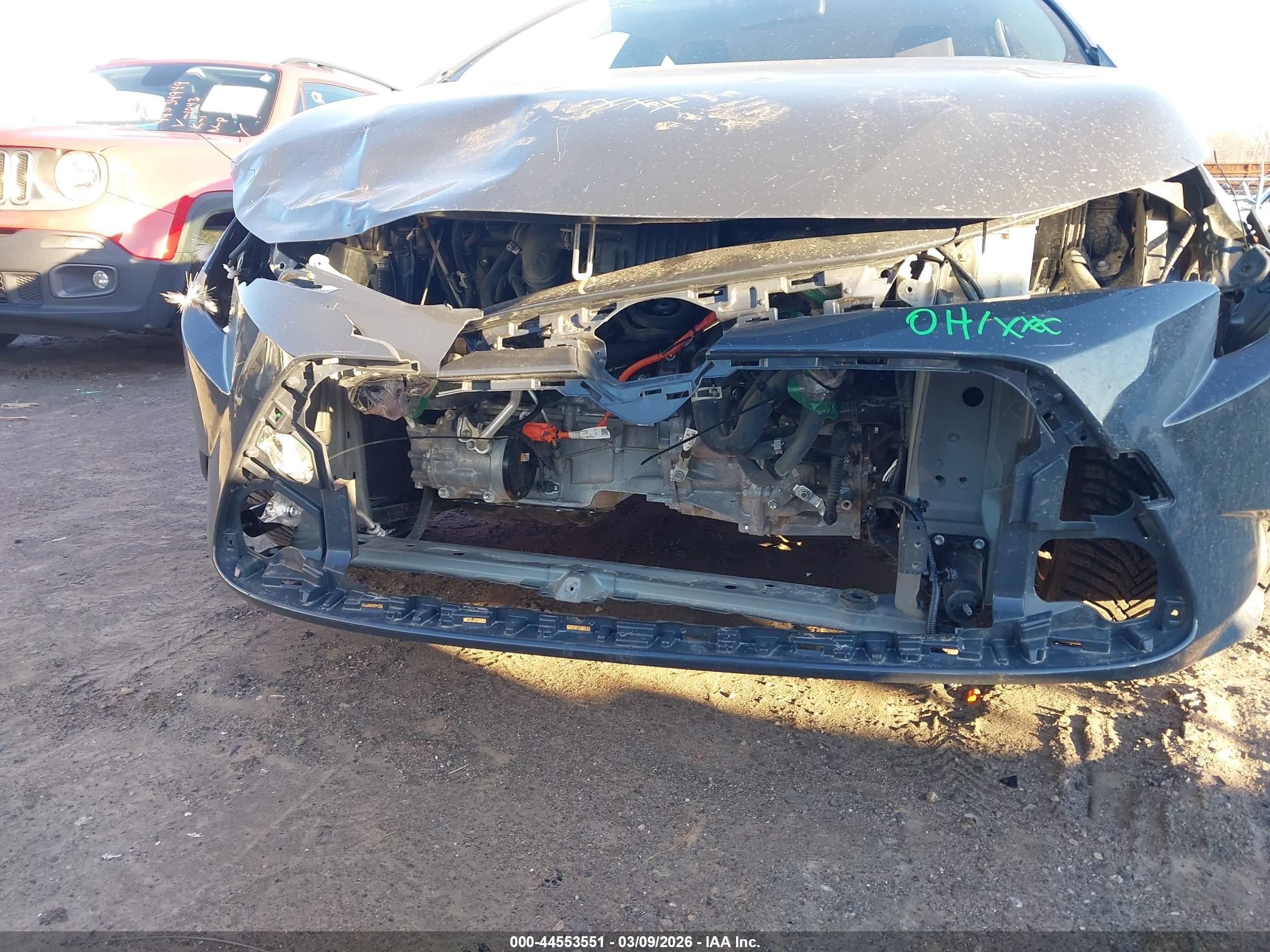 TOYOTA COROLLA image 6