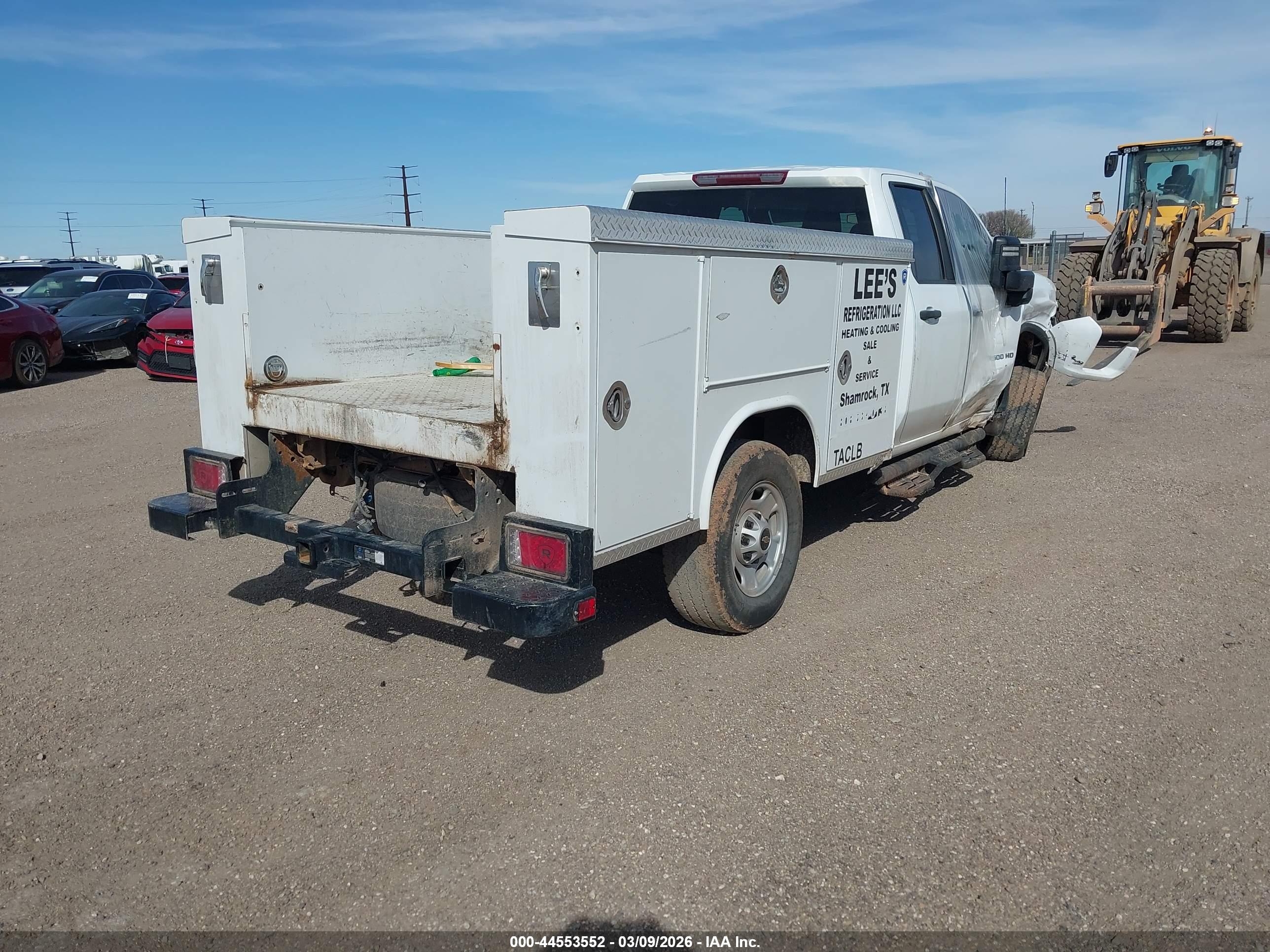 CHEVROLET SILVERADO image 4